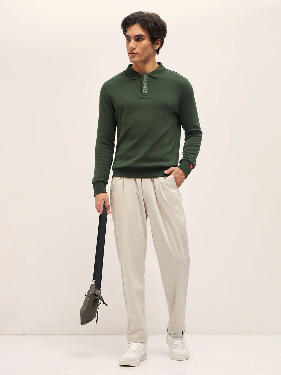 Men Green Solid Slim Fit Polo Collar T-shirt - Image 5