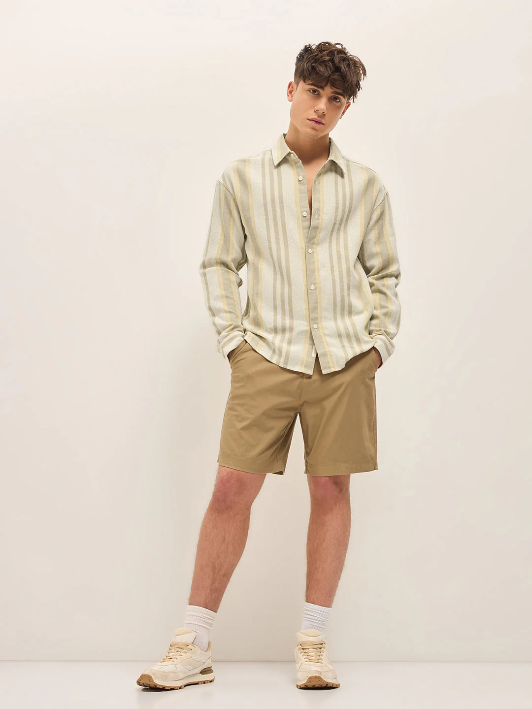 Men Green Stripes Slim Fit Casual Shirt - Image 4
