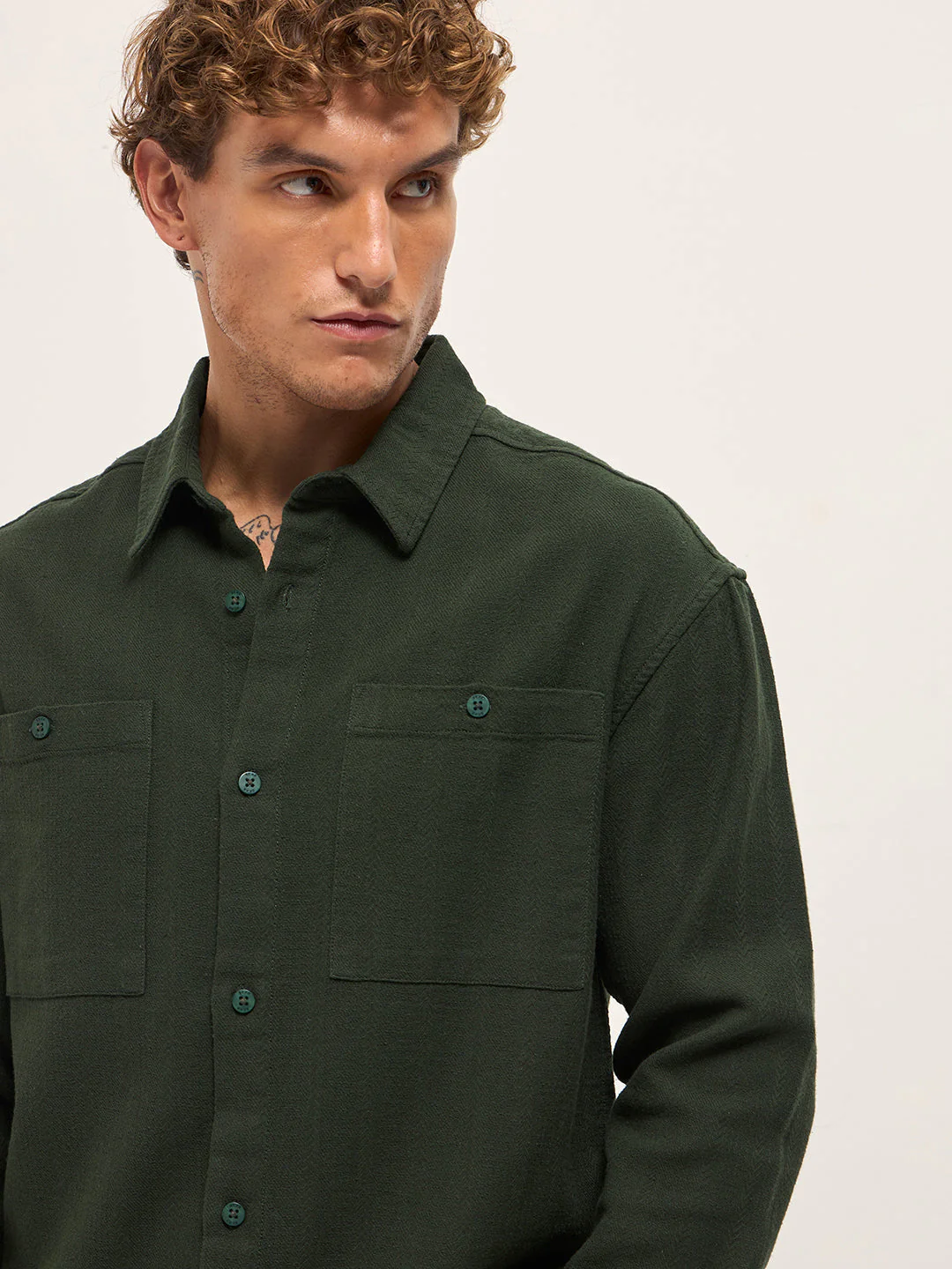 Men Green Texture Herringbone Design Relax Fit Overshirt - Image 5