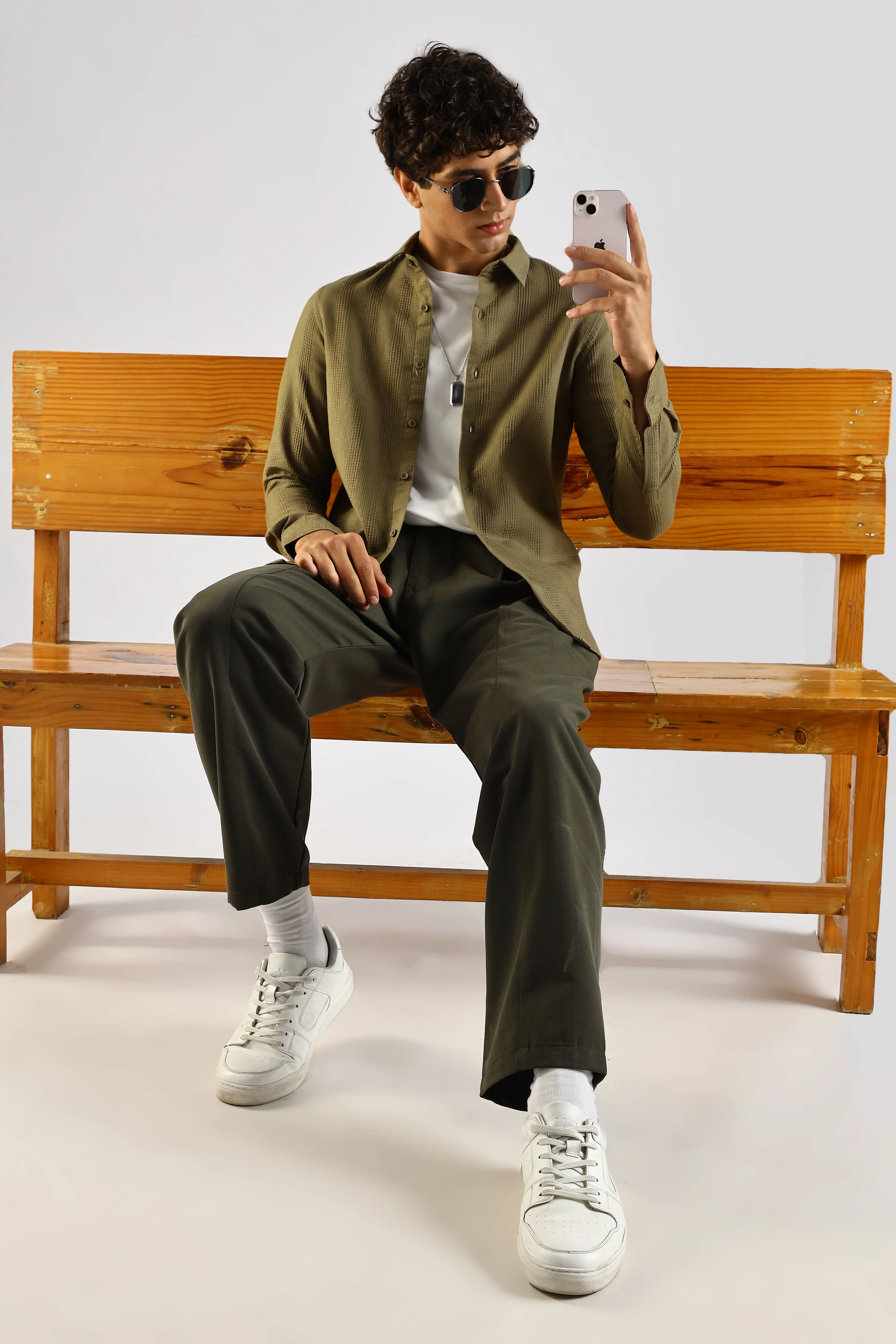 Men Green Textured Cotton Shirt - Image 11