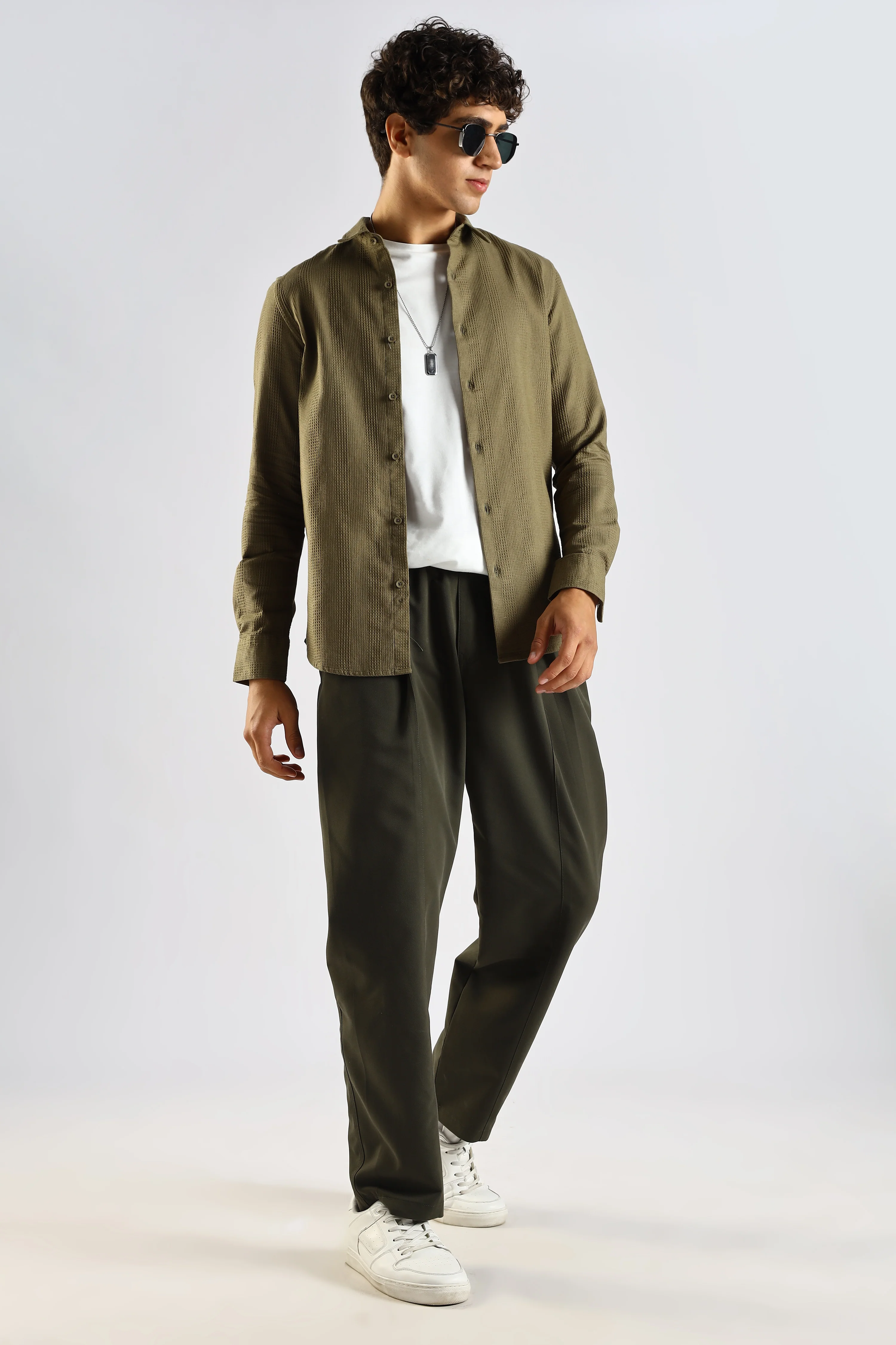 Men Green Textured Cotton Shirt - Image 12