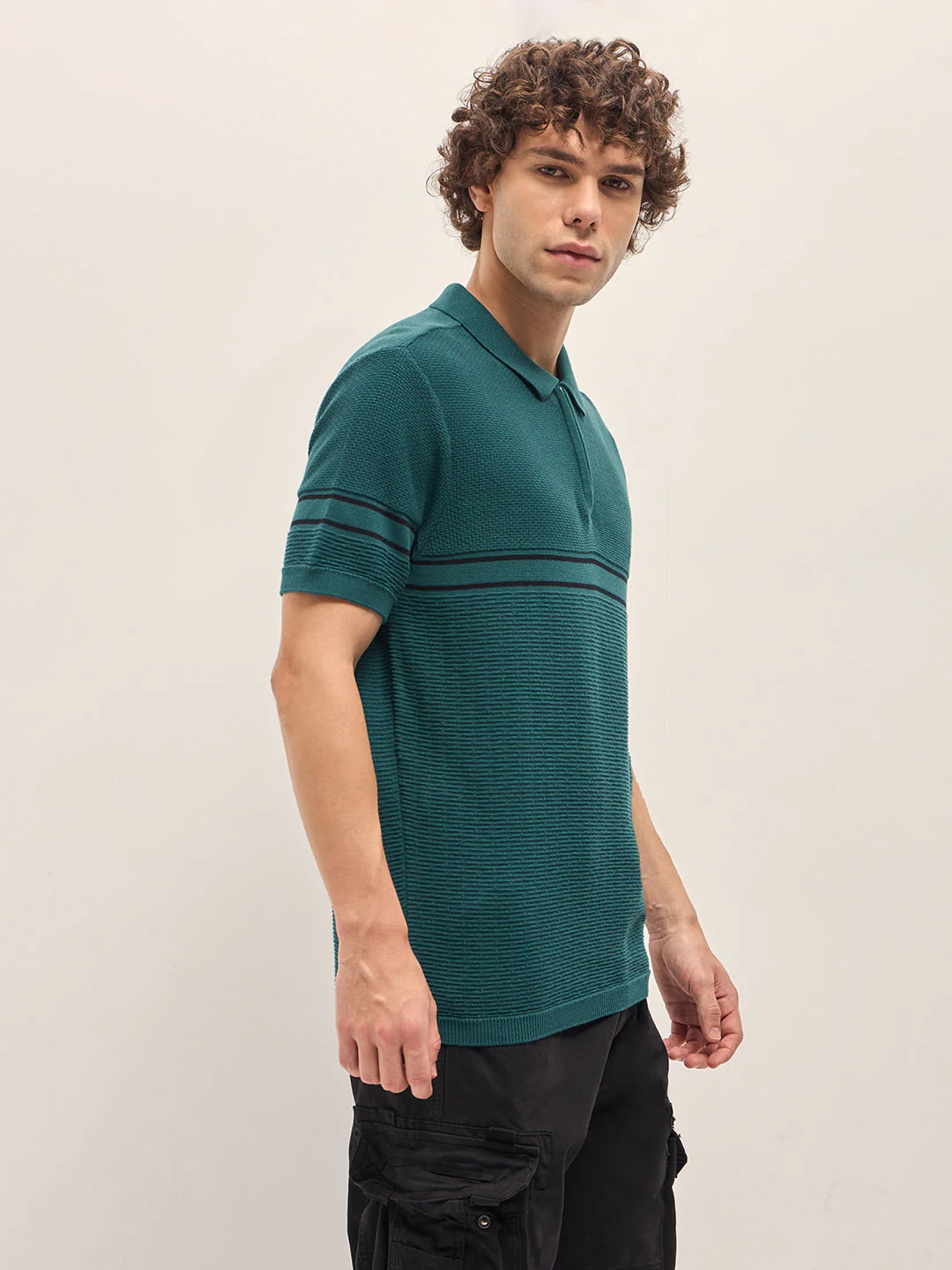 Men Green Textured Knit Regular Fit Polo T-shirt - Image 3