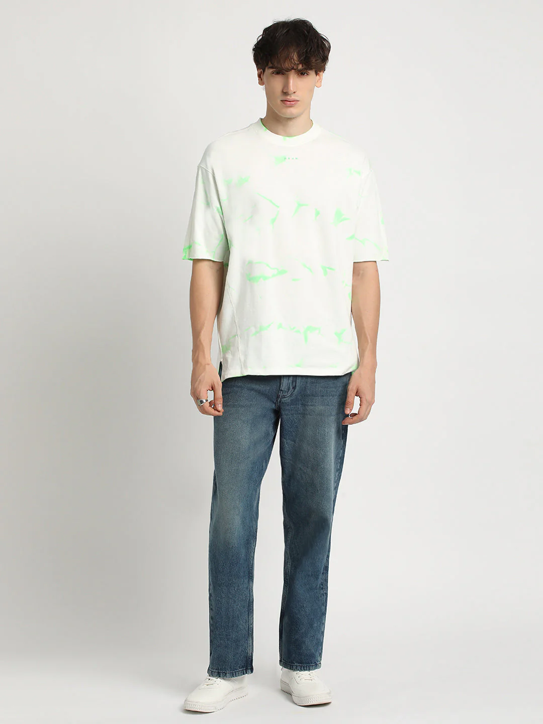 Men Green Tie and Dye Oversized Fit Round Neck T-shirt - Image 5