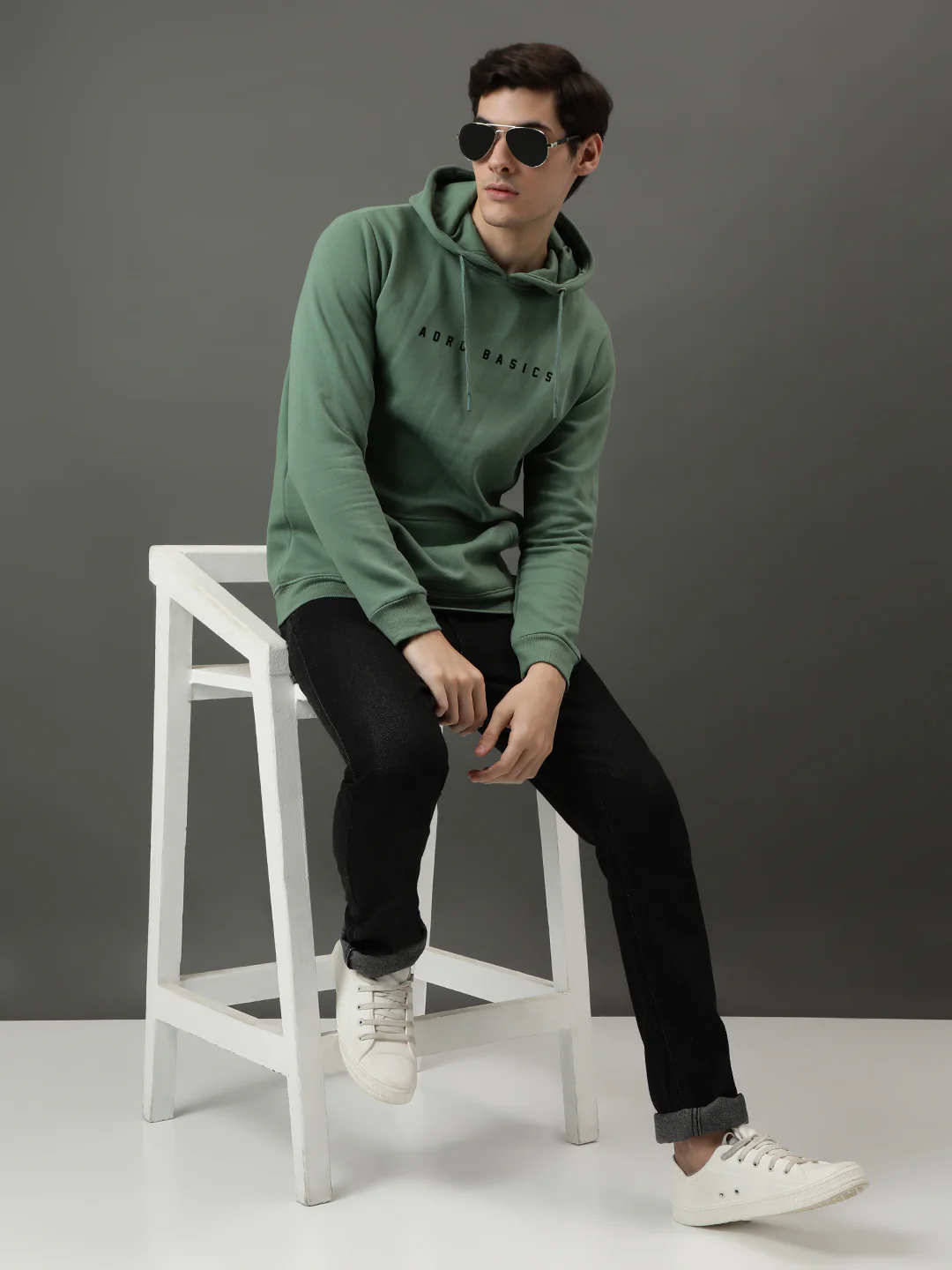 Men Green Printed Hoodie - Image 4