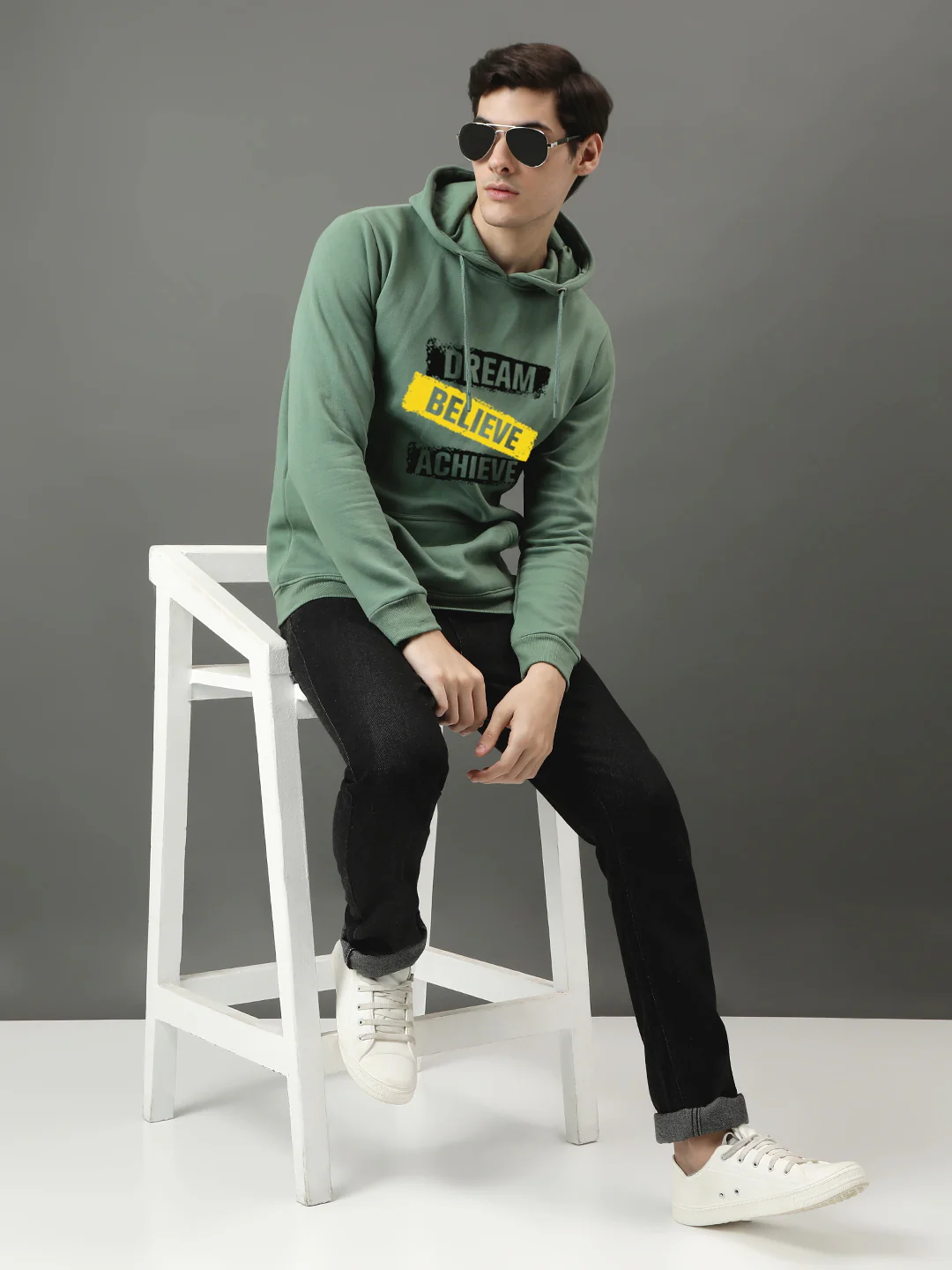 Men Green Printed Hoodie - Image 4