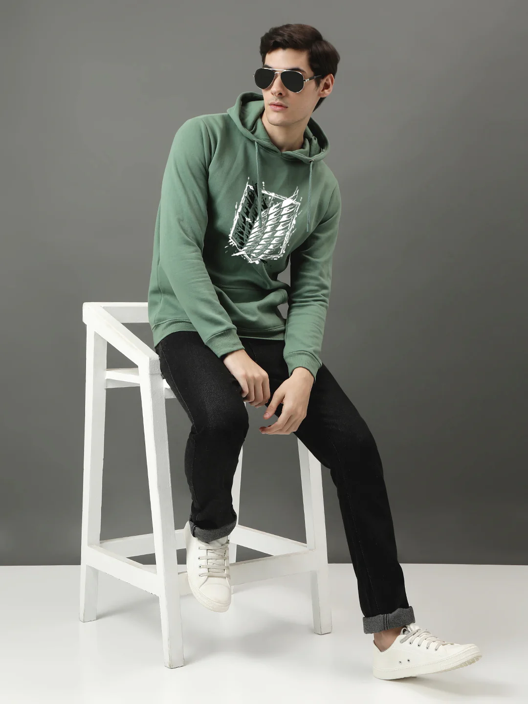 Men Green Printed Hoodie - Image 4