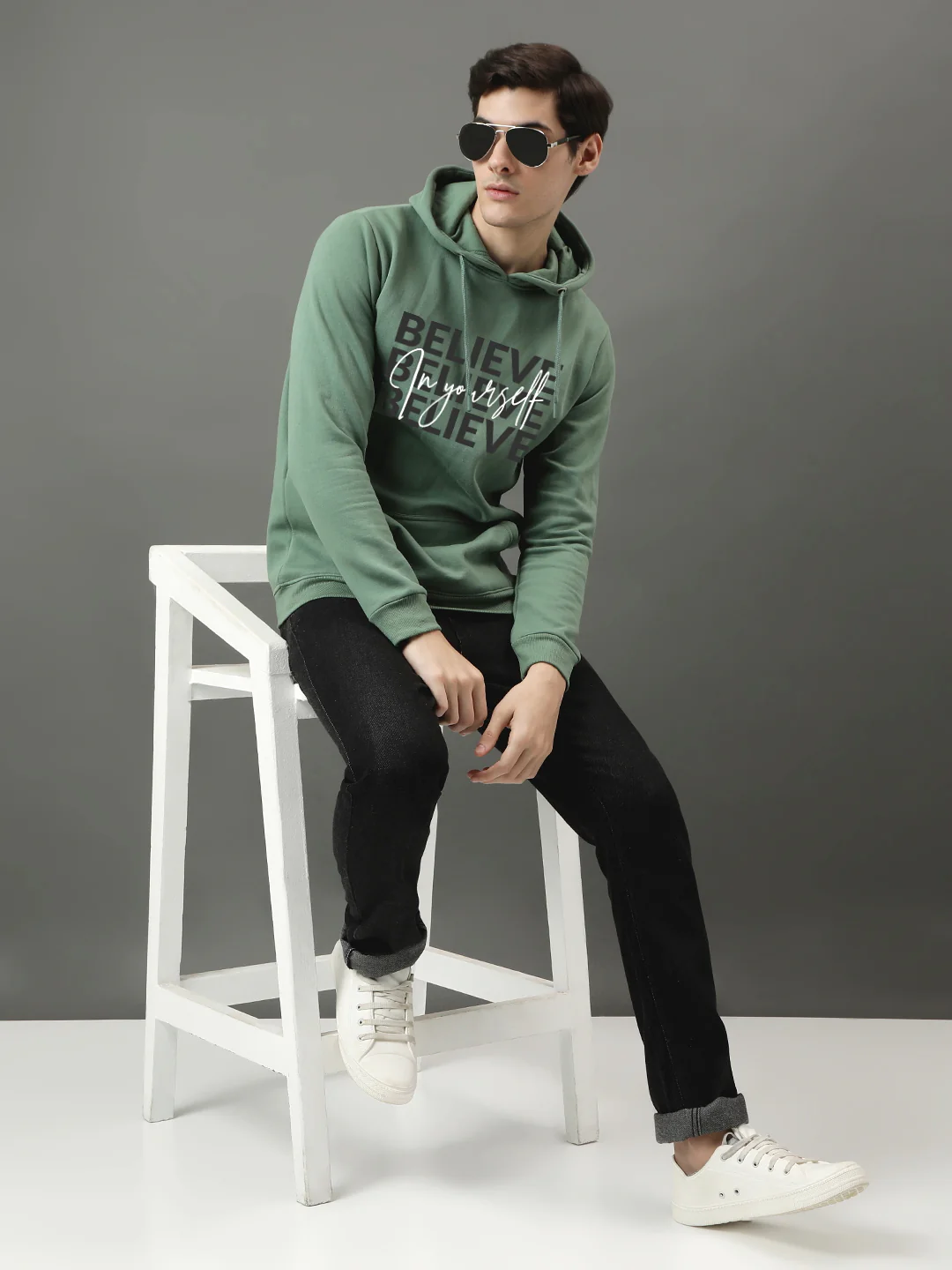 Men Green Printed Hoodie - Image 4