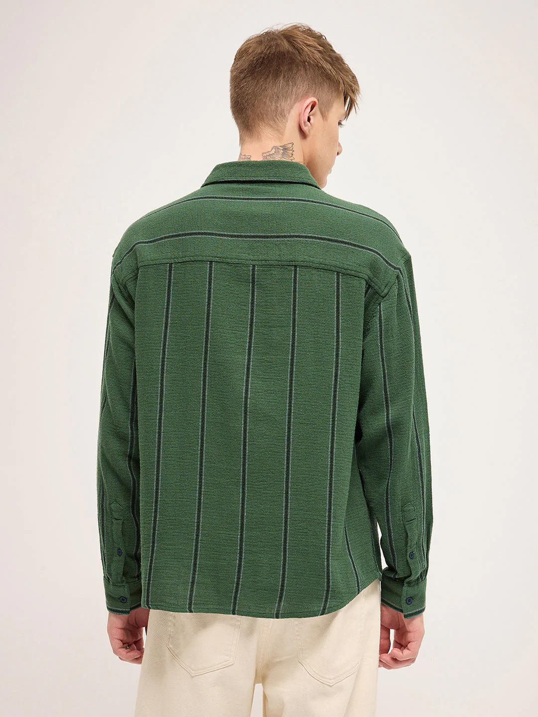 Men Green Vertical Stripe Relax Fit Casual Shirt - Image 2