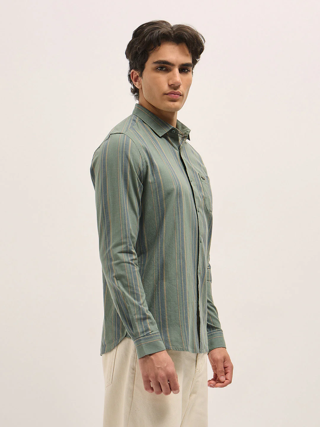 Men Green Vertical Stripes Slim Fit Casual Shirt - Image 3