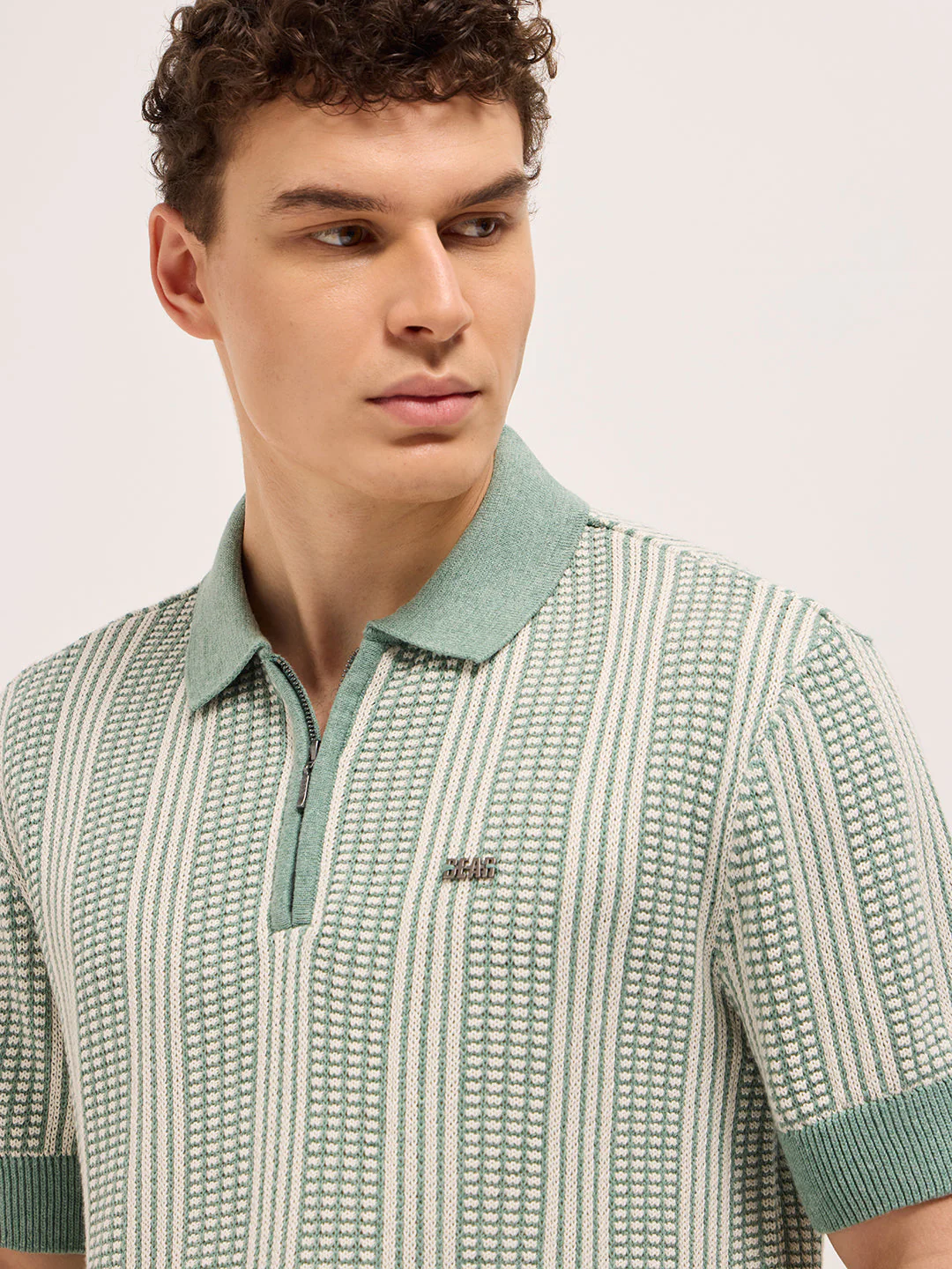 Men Green Vertical Textured Flat Knit Slim Fit Polo Shirt - Image 5