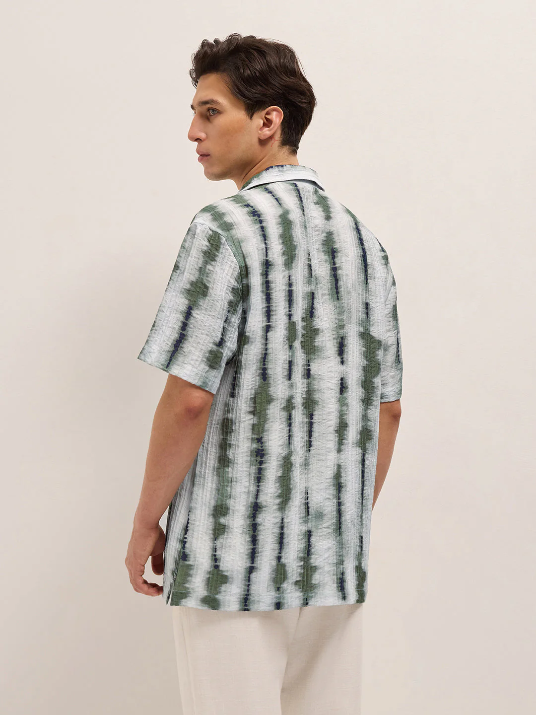 Men Green Viscose Abstract print Relaxed Fit Cuban Collar Shirt - Image 4