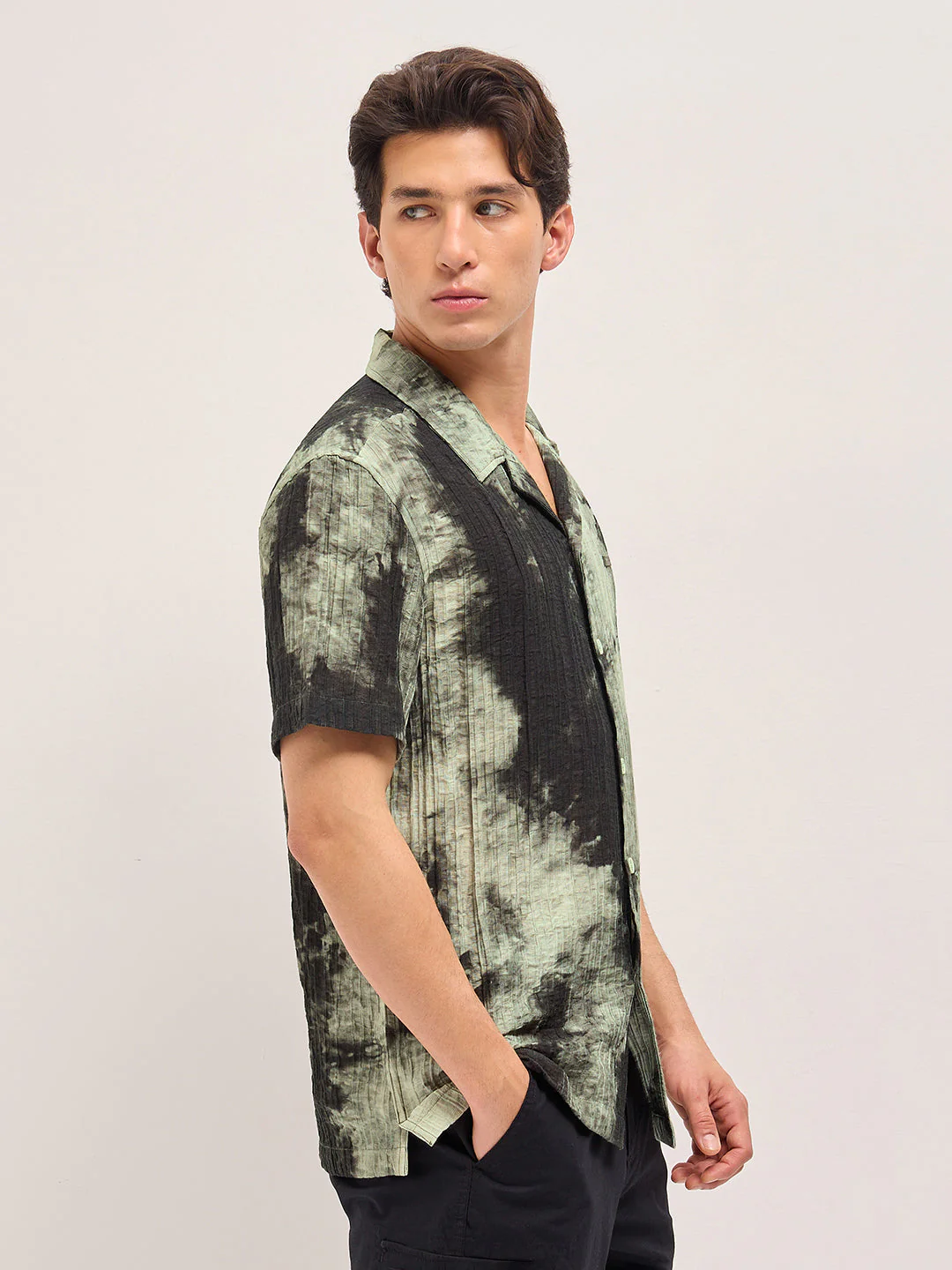 Men Green Viscose Abstract print Relaxed Fit Cuban Collar Shirt - Image 3
