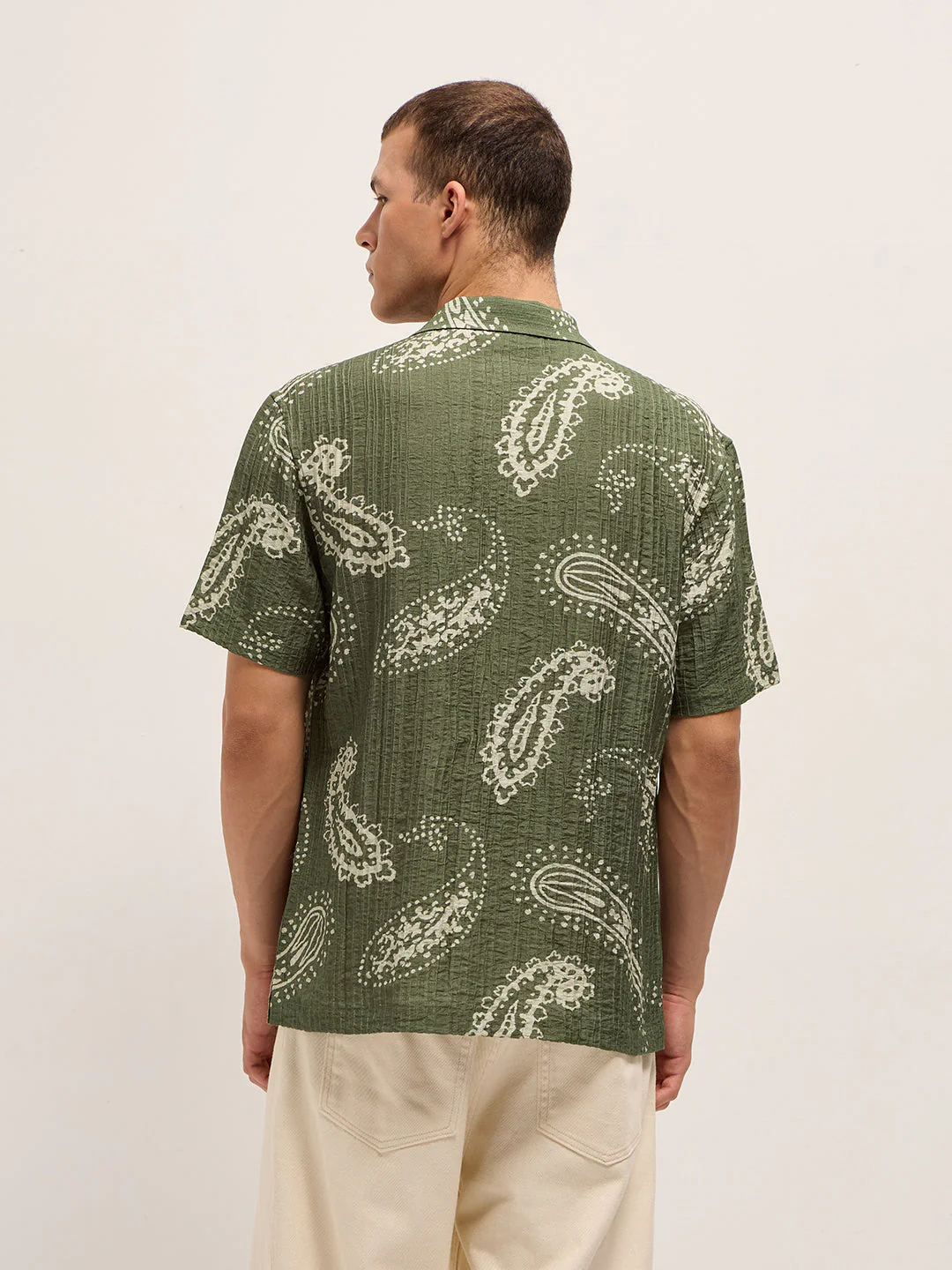 Men Green Viscose Paisley Print Relaxed Fit Cuban Collar Shirt - Image 2