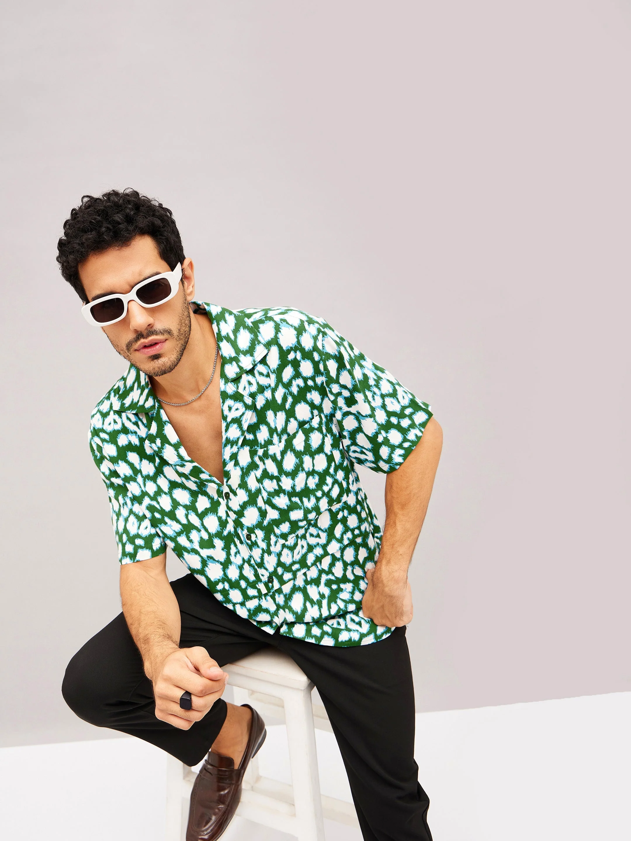 Men Green & White Abstract Short Sleeve Relax Shirt - Image 6