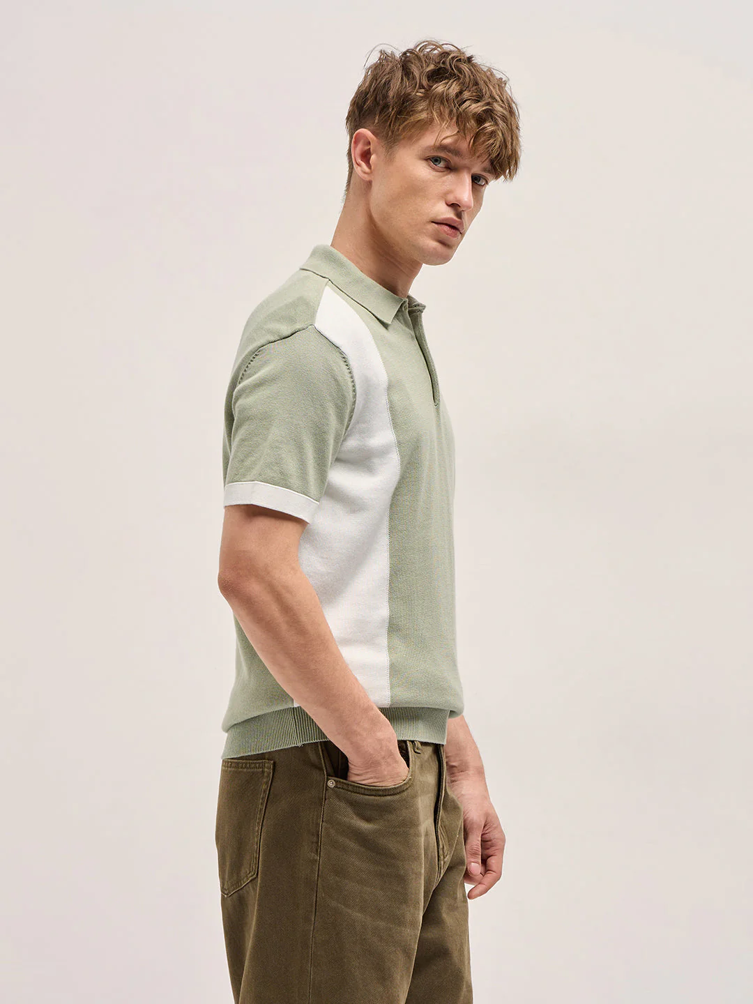 Men Green & White Color Block Knit Design Regular Fit Polo - Image 3