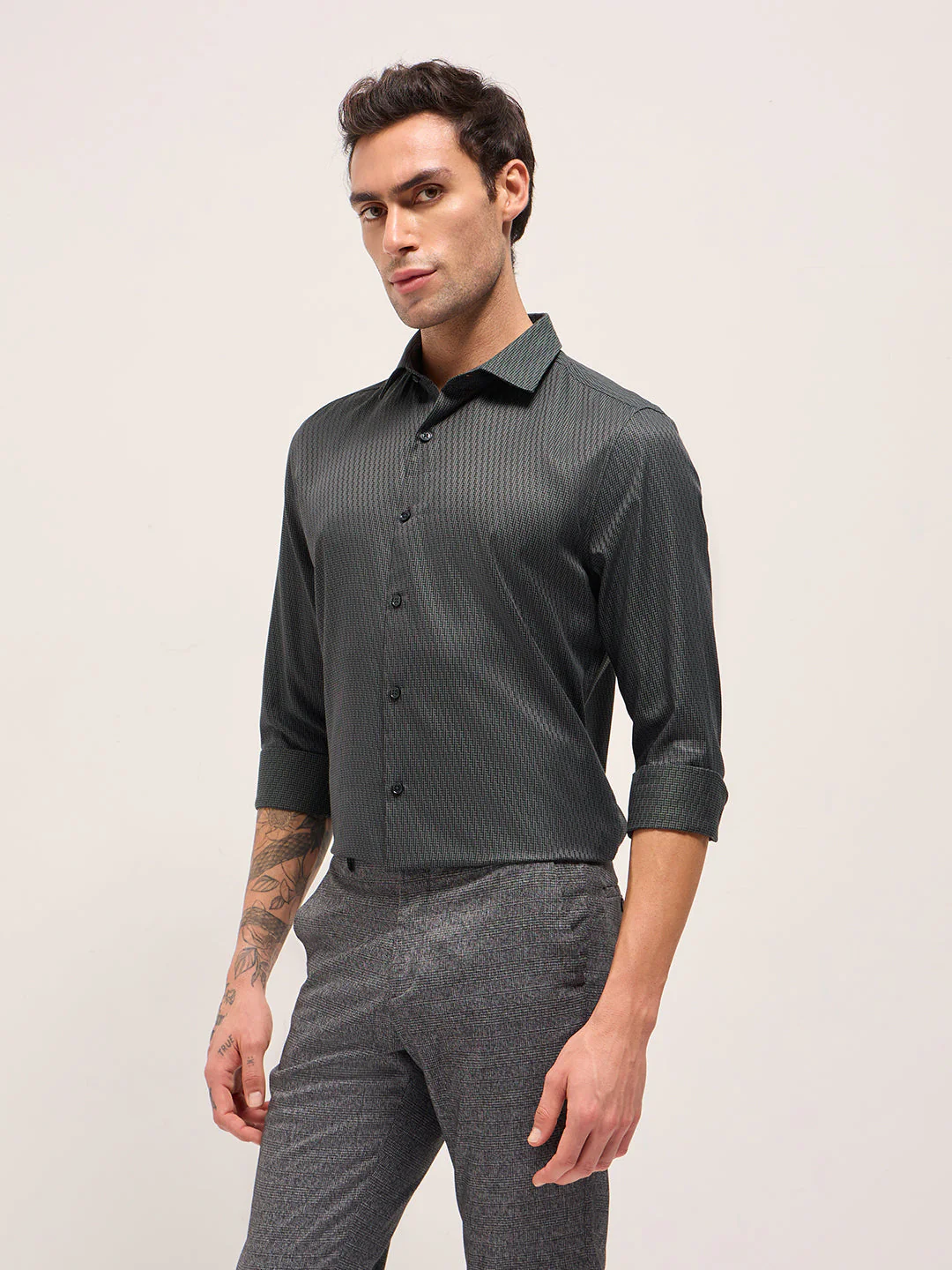 Men Green Woven Design Tailored Fit Formal Shirt - Image 3