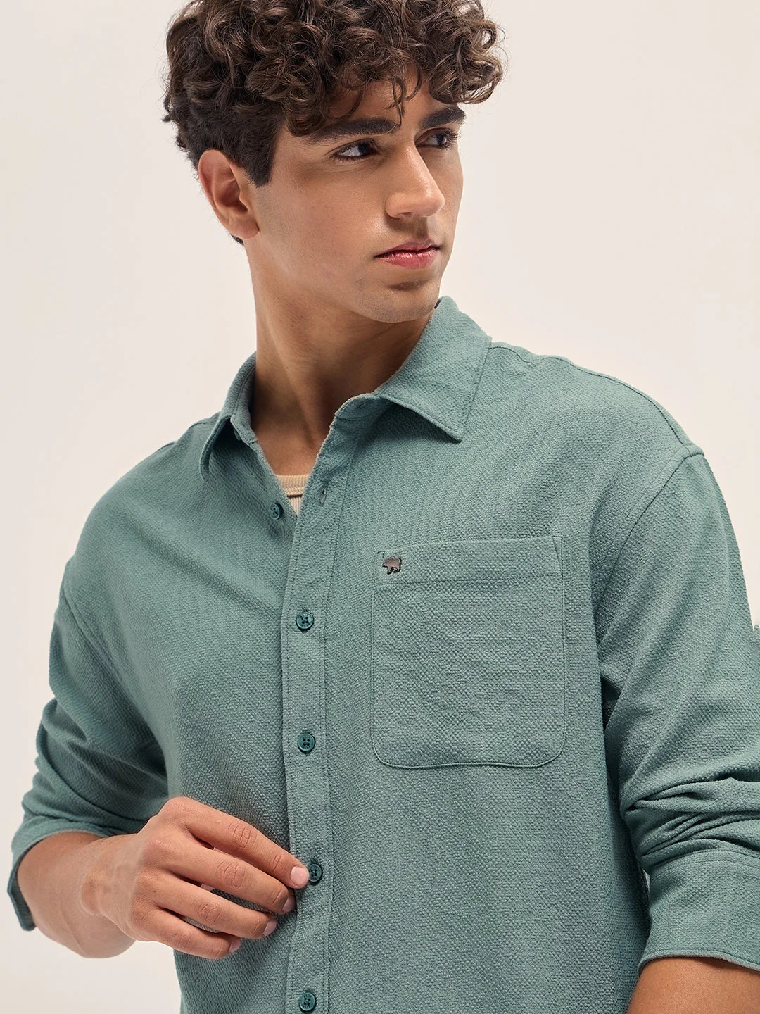 Men Green Woven Textured Relaxed Fit Casual Shirt - Image 5