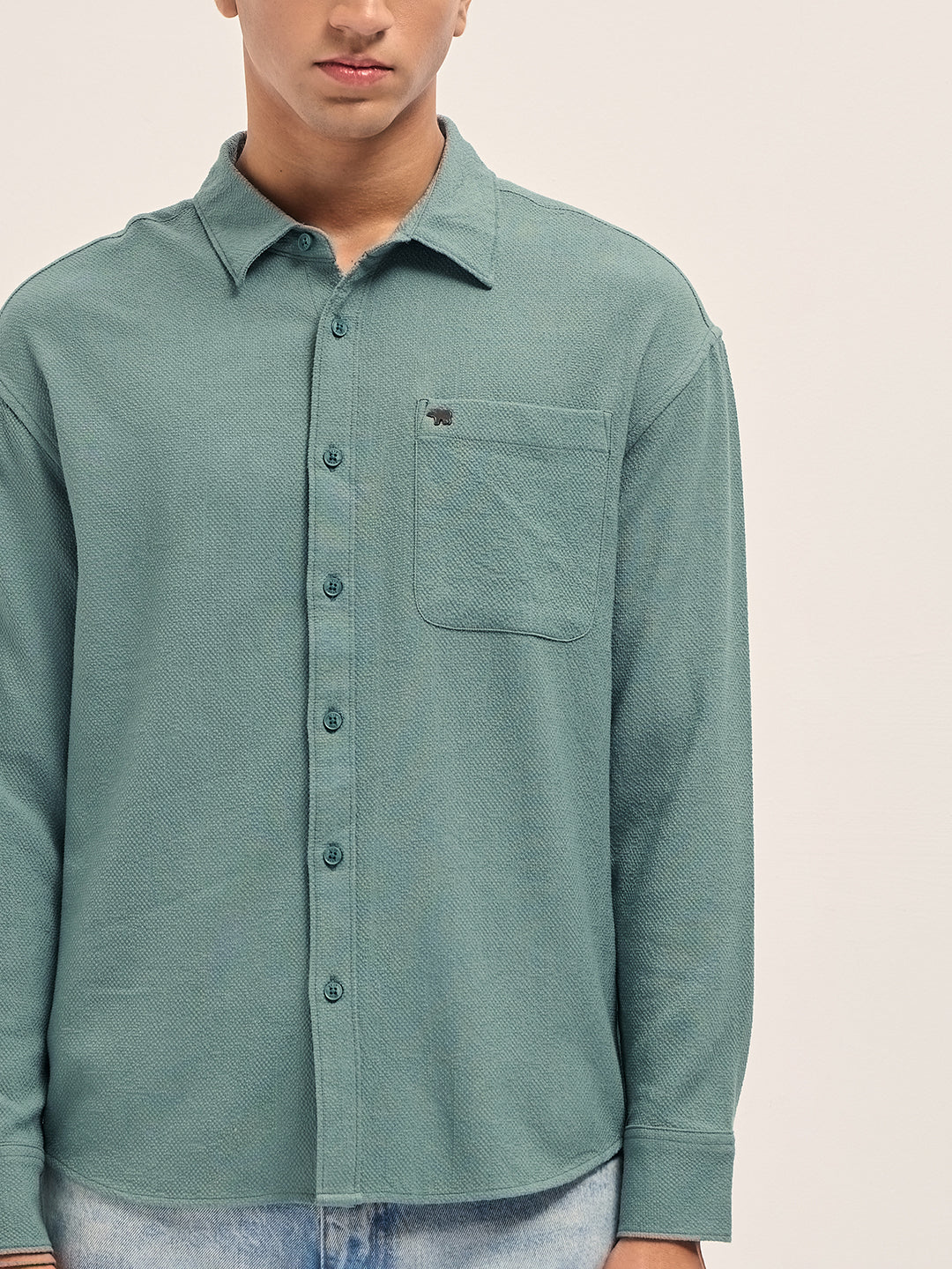 Men Green Woven Textured Relaxed Fit Casual Shirt - Image 7