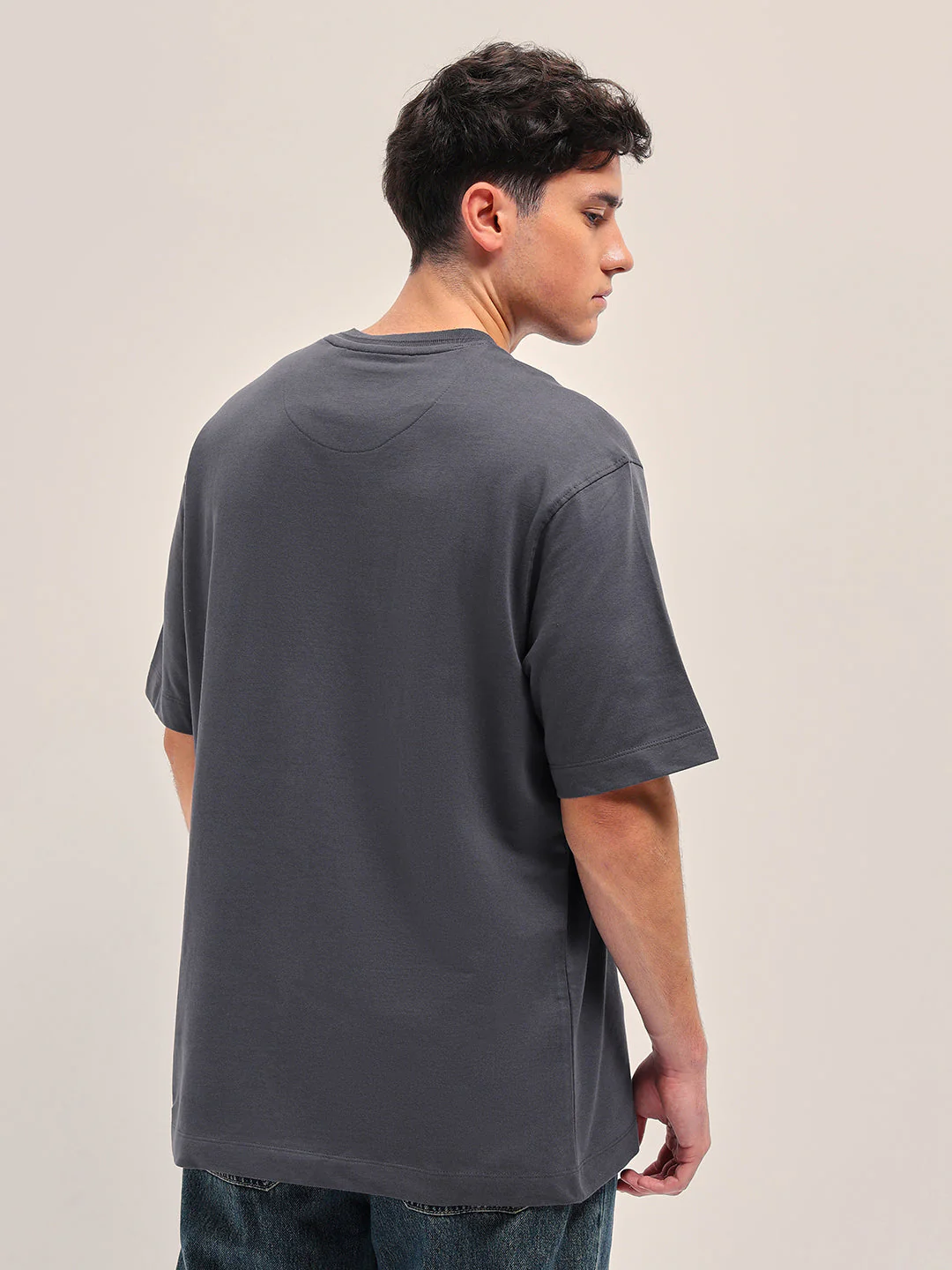 Men Grey 3D graphic Print Crew Neck Oversize T-Shirt - Image 2
