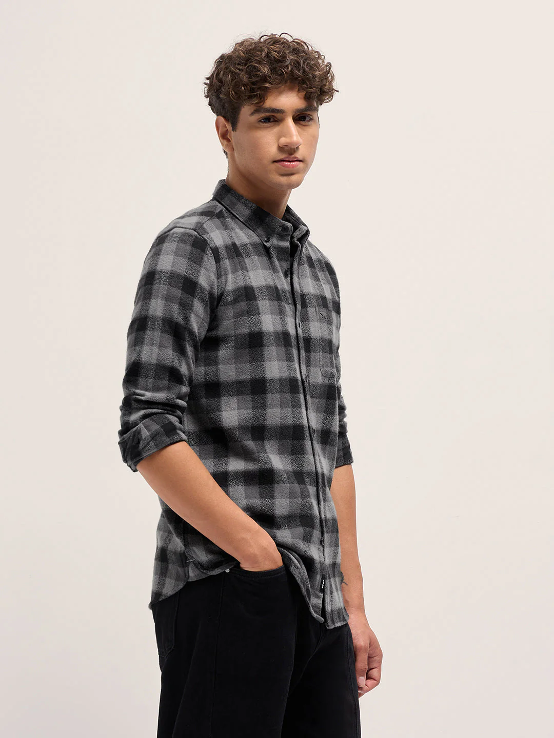 Men Grey and Black Flannel Check Slim Fit Casual Shirt - Image 3