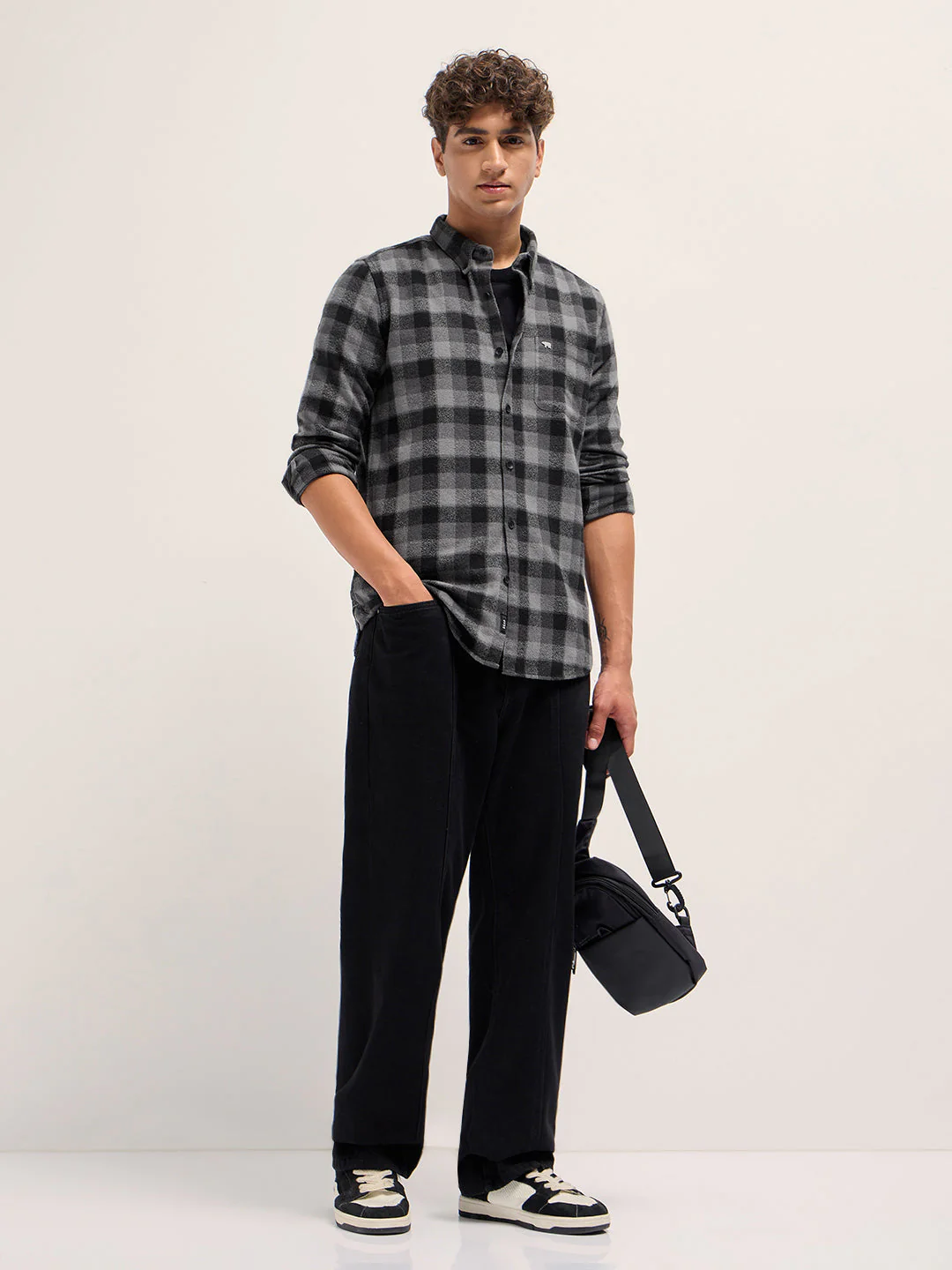 Men Grey and Black Flannel Check Slim Fit Casual Shirt - Image 4