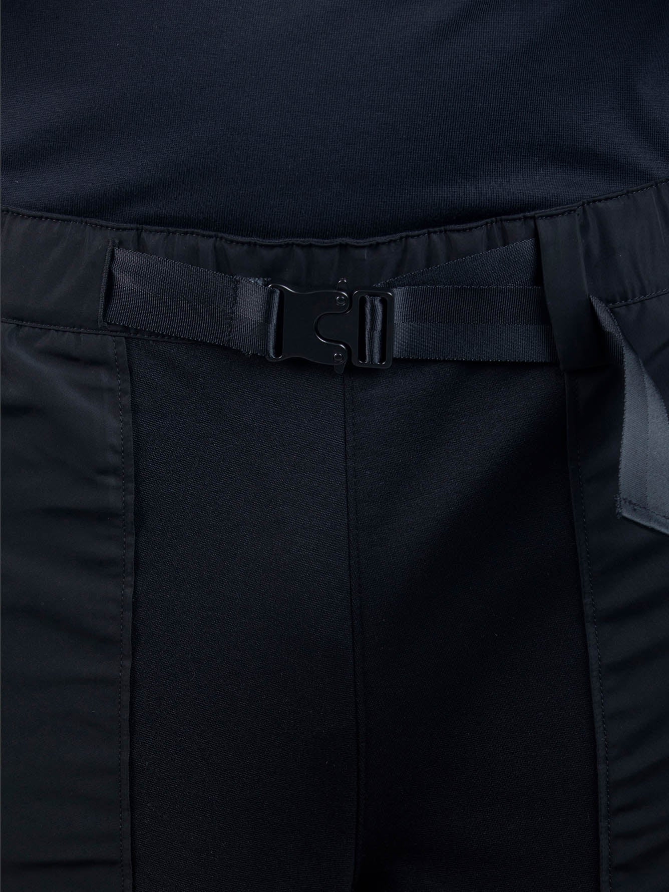Men Gunmetal Buckle Shorts - Image 6