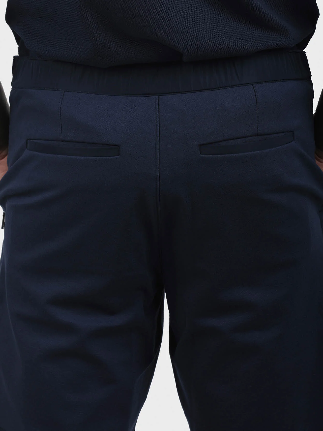 Men Gunmetal Buckle Shorts - Image 4