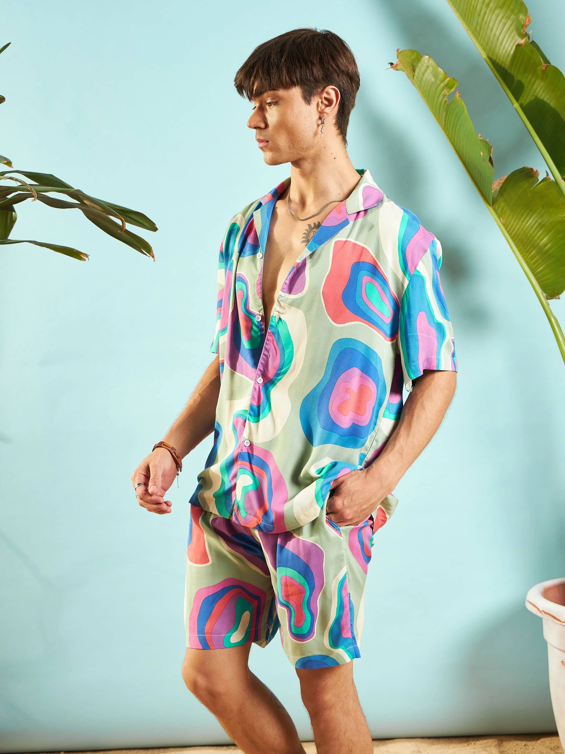 Men Grey & Blue Abstract Shirt With Shorts - Image 3
