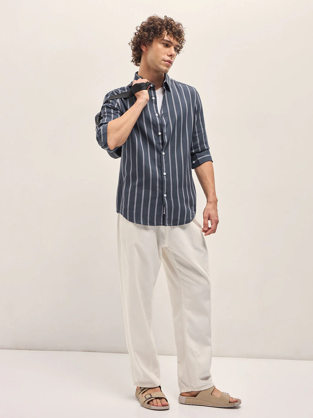 Men Grey Casual Shirt - Image 4