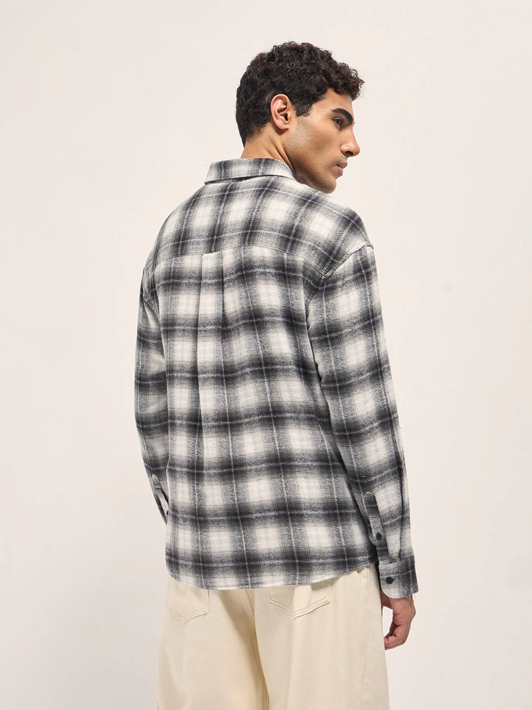 Men Grey Casual Shirt - Image 2