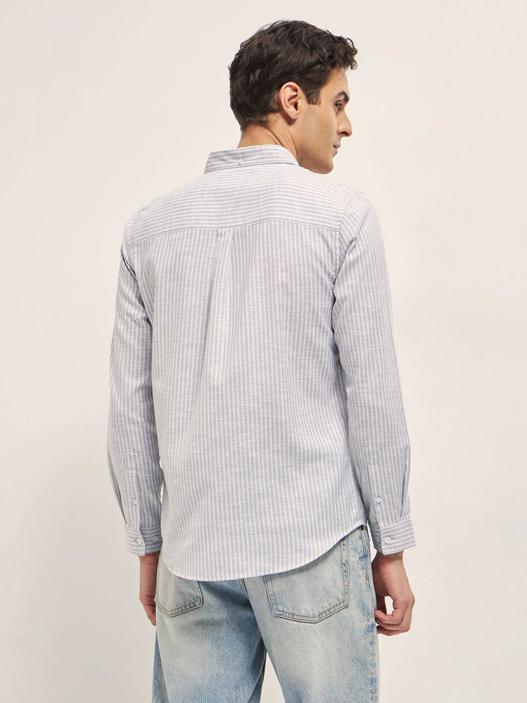 Men Grey Casual Shirt - Image 2