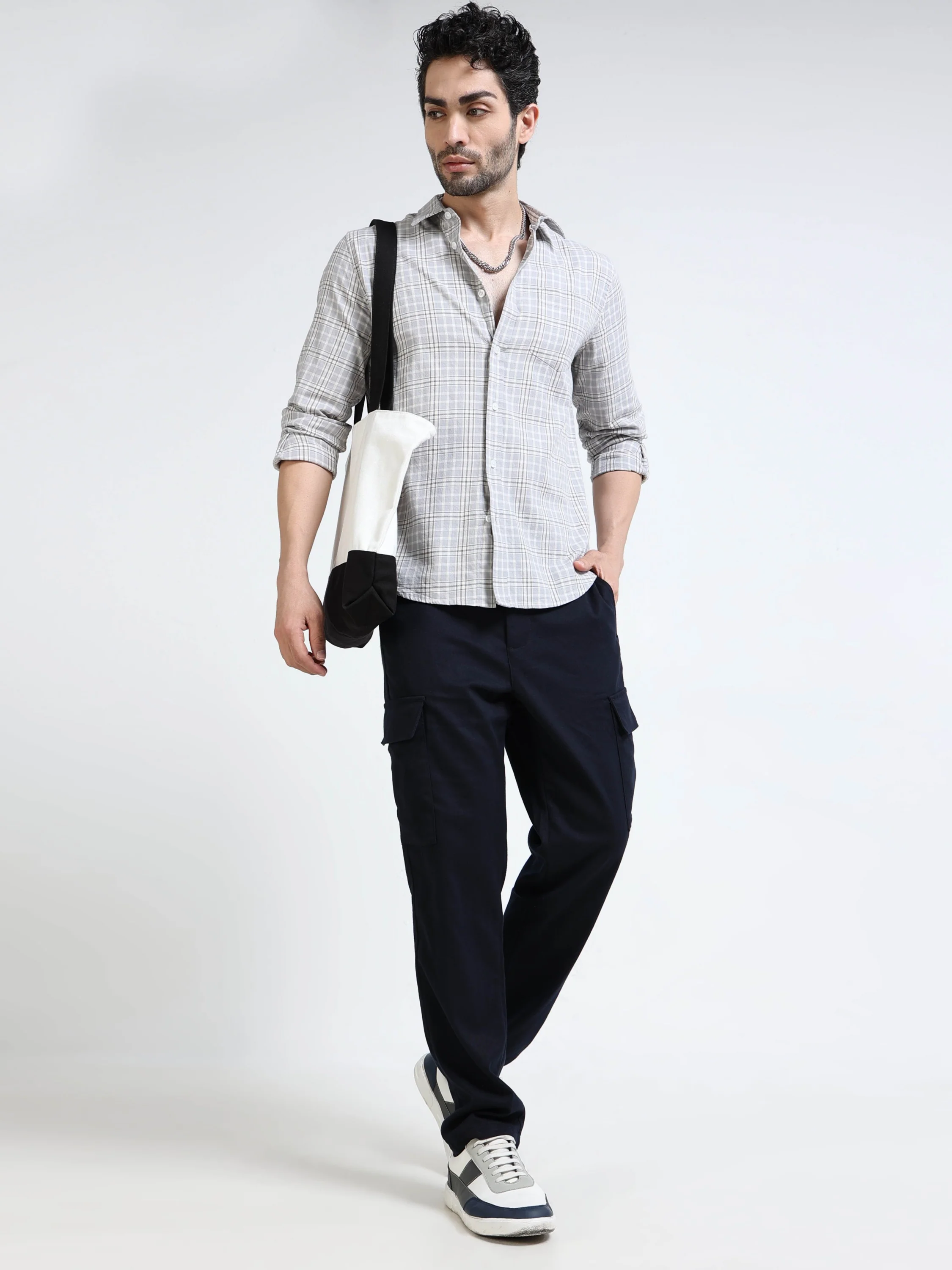 Men Grey Check Regular Fit Shirt - Image 2