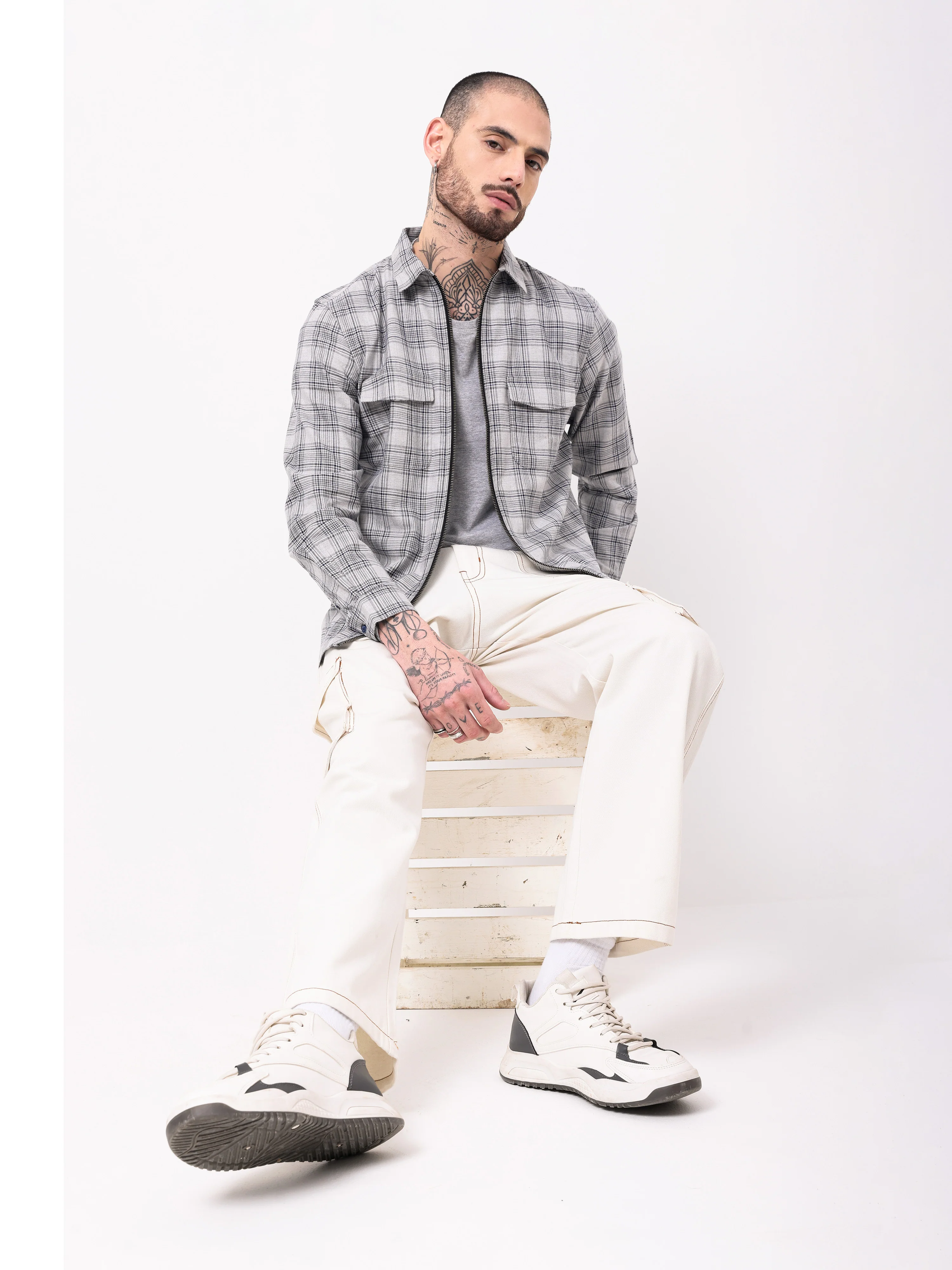Men Grey Checked Shacket - Image 2