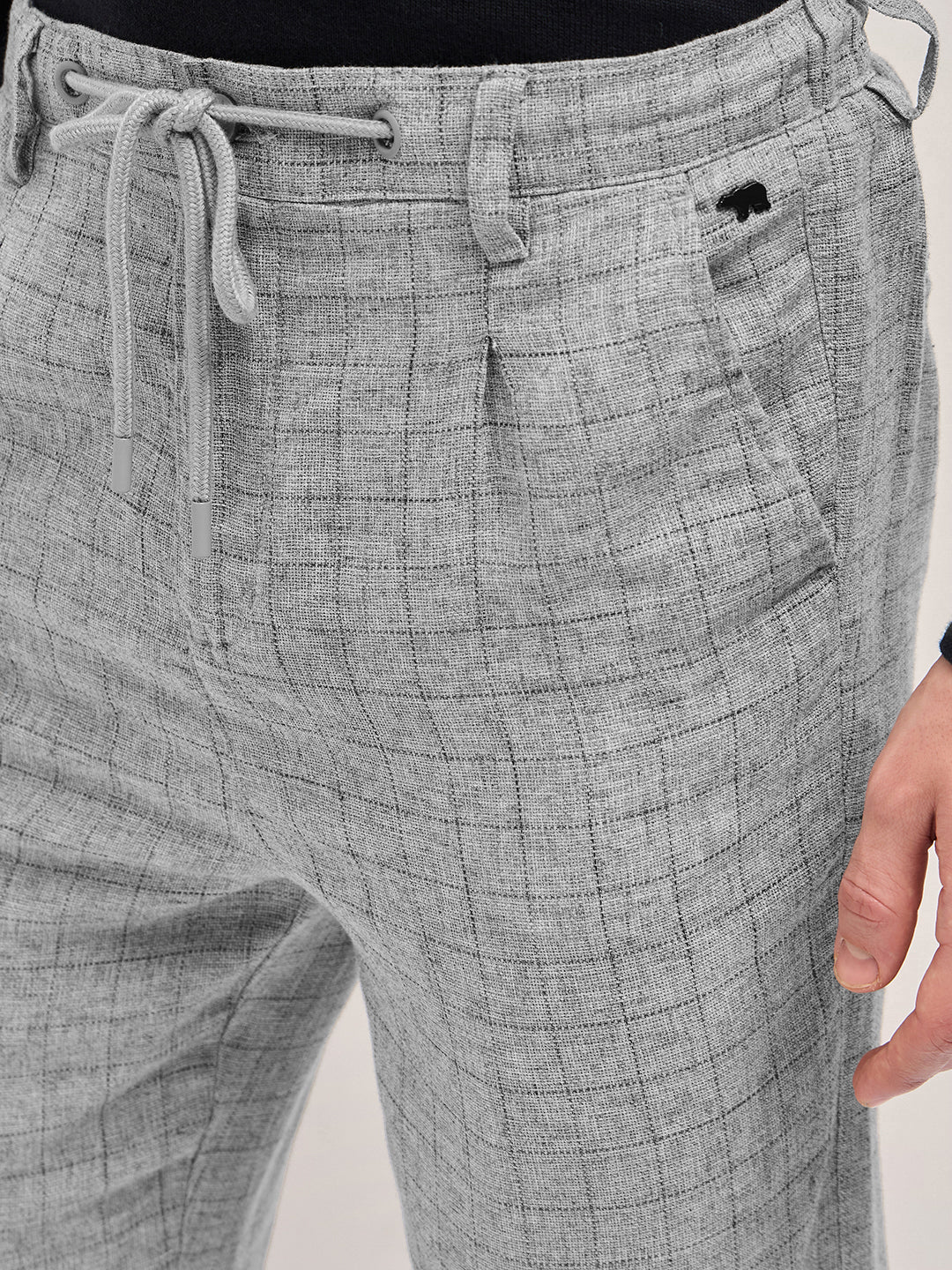 Men Grey Checked Tapered Fit Elasticated Waist Casual Trouser - Image 5
