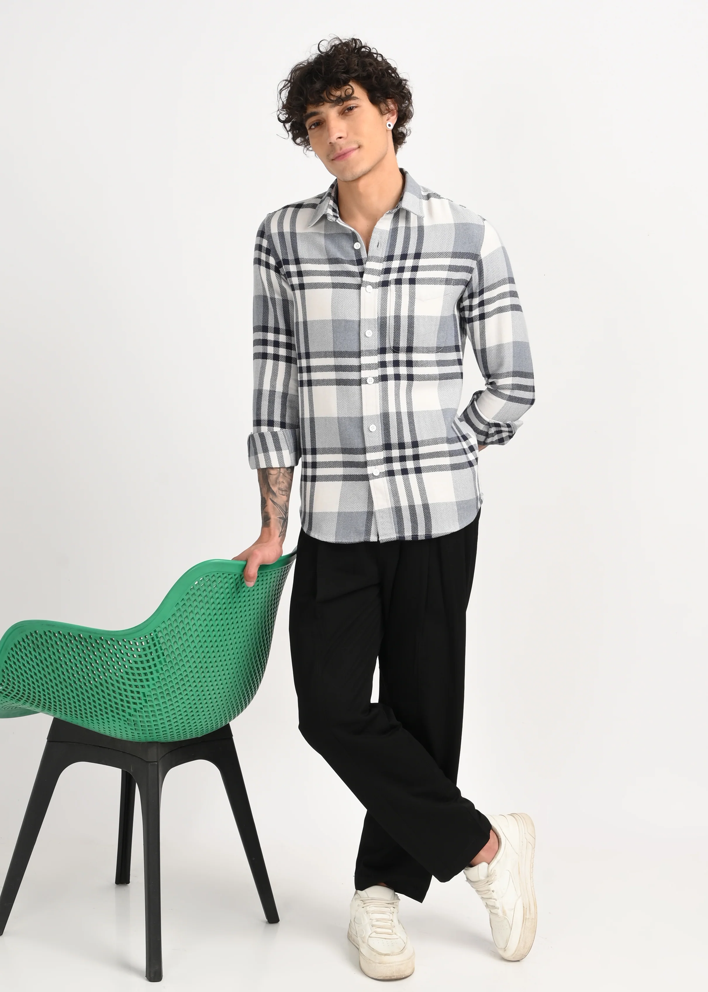 Men Grey Classic Bold Checked Shirt - Image 3