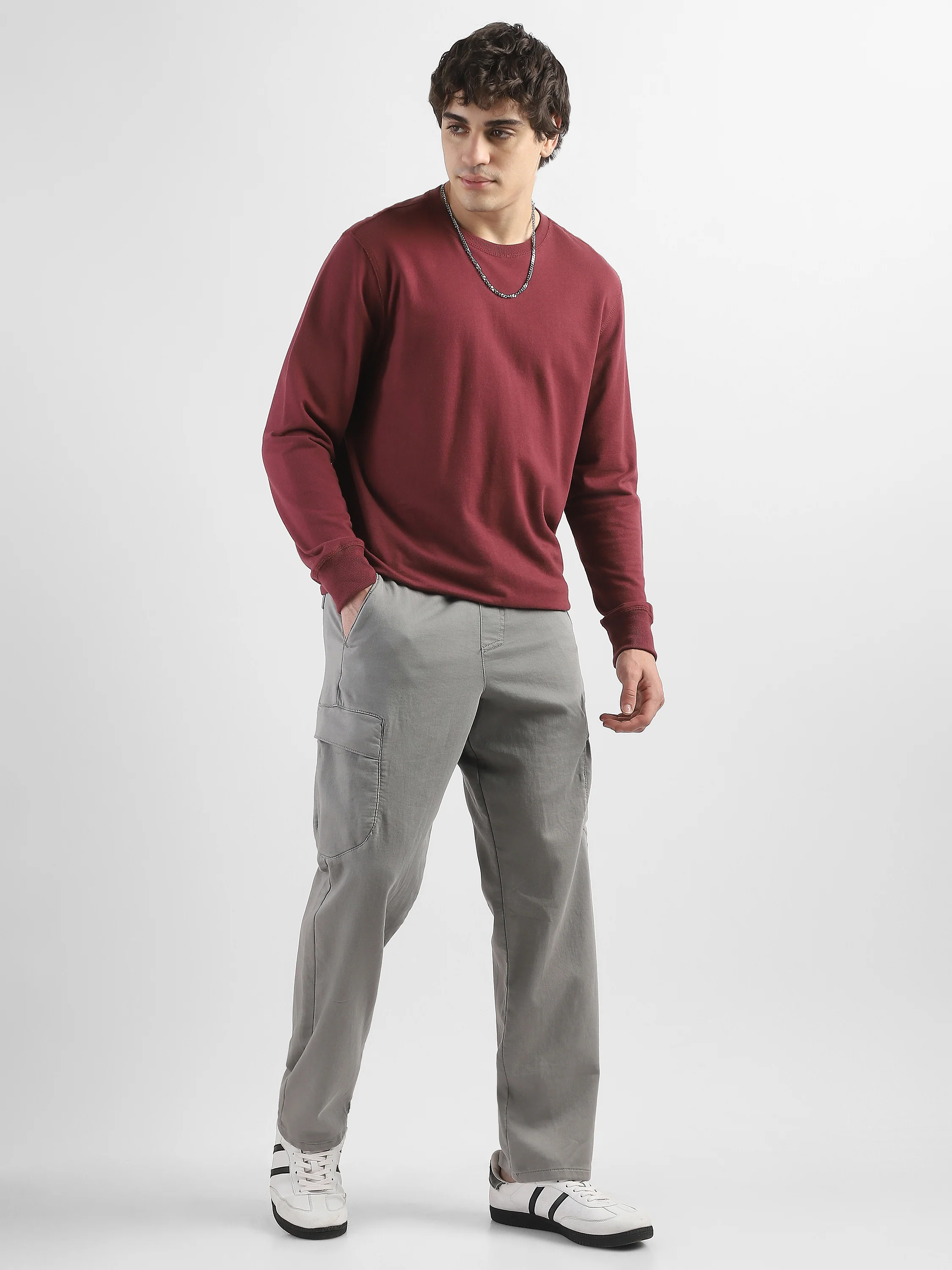 Men Grey Cotton Blend Cargo Pants with 6 Pockets - Image 3