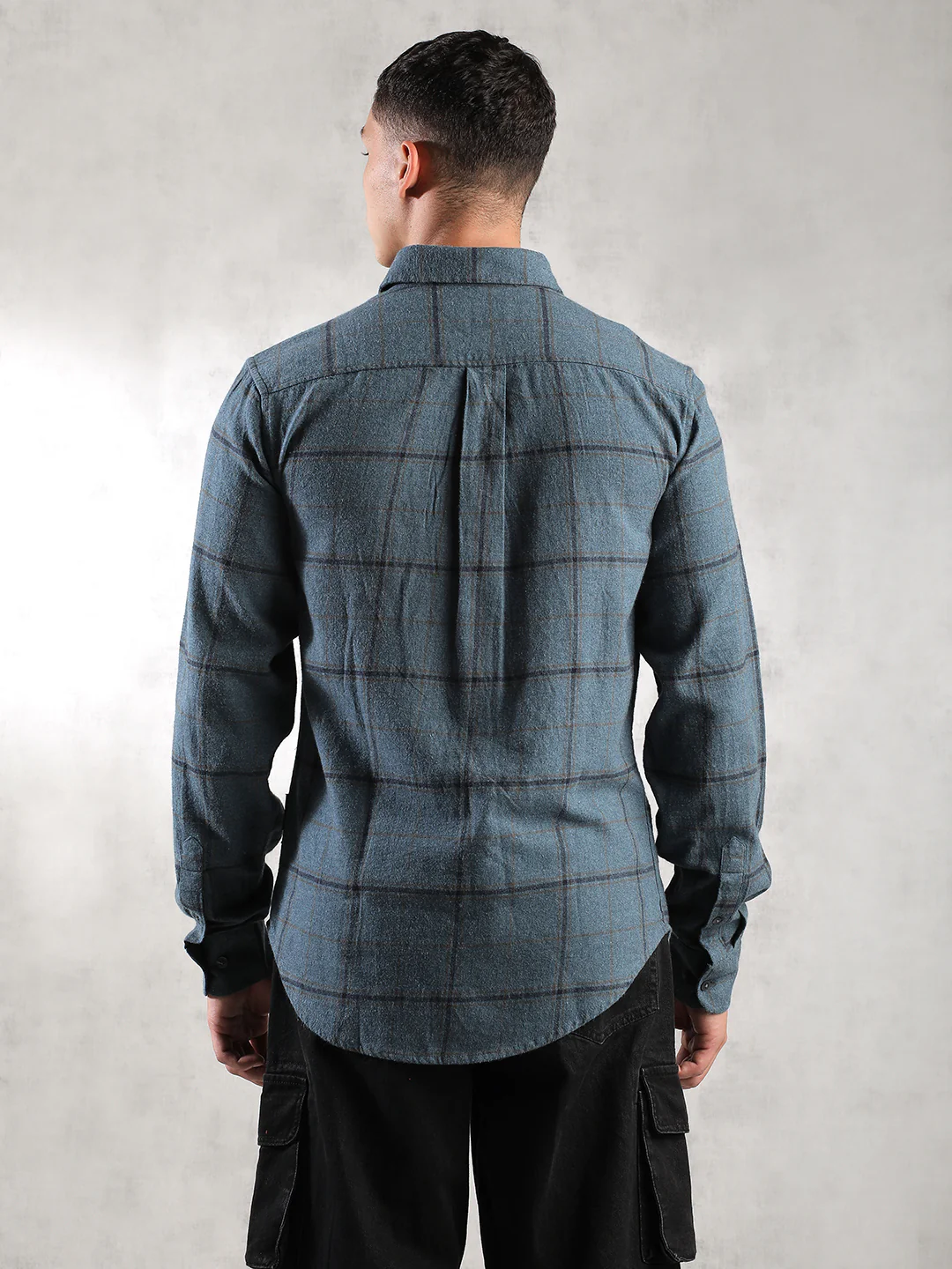 Men Grey Comfort Fit Shirt - Image 4