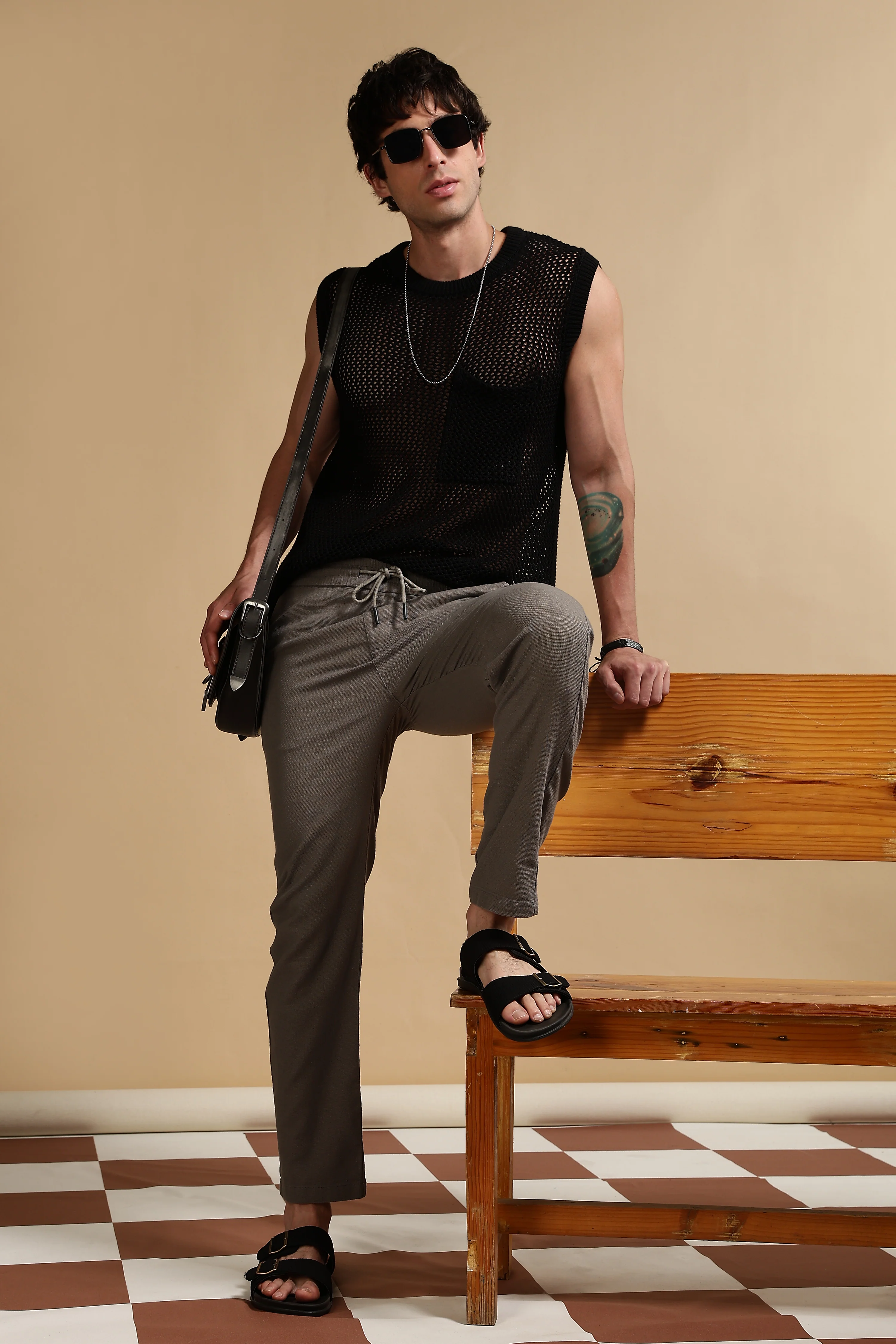 Men Grey Cotton Loose Fit Drawcord Pants - Image 9
