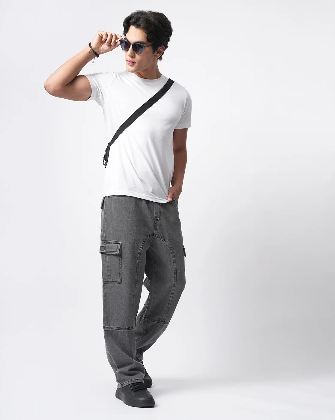 Men Grey Denim Cargo Pants - Image 3