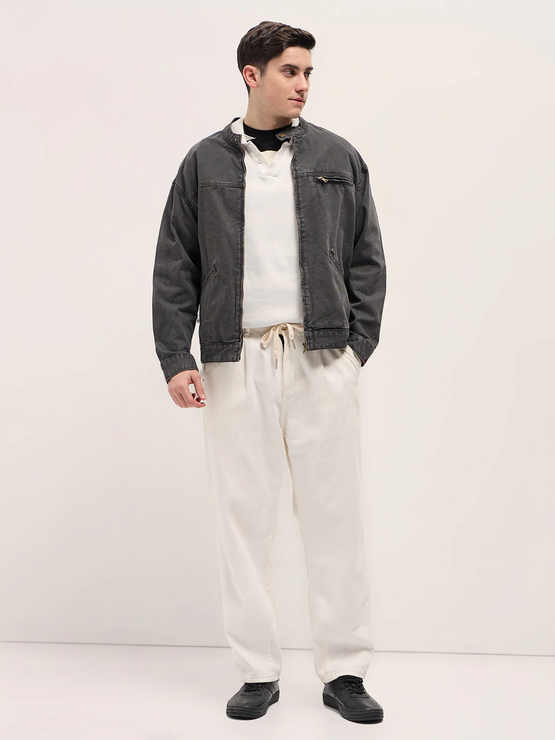 Men Grey Denim Jacket - Image 4