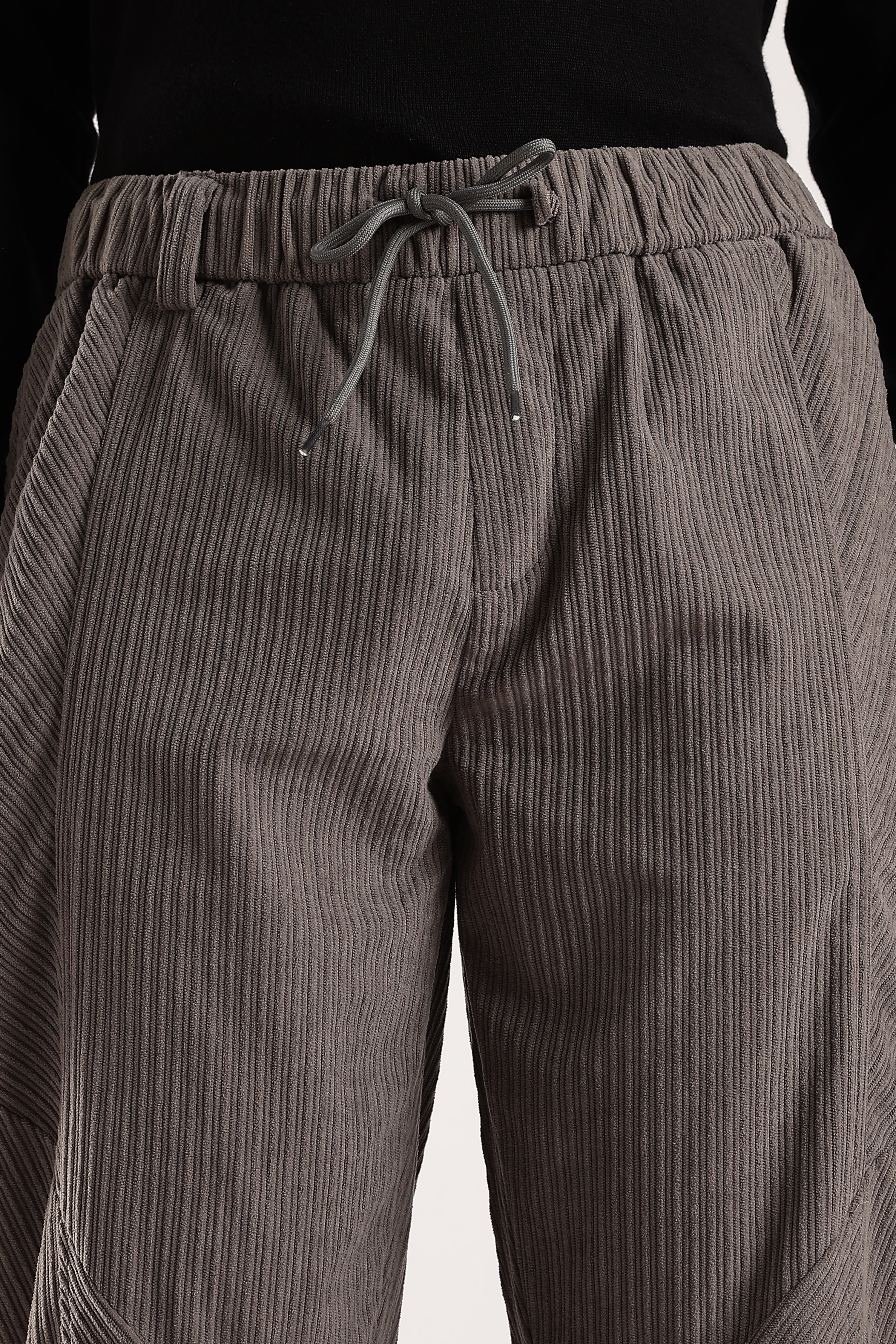 Men Grey Textured Drawcord Trousers - Image 9