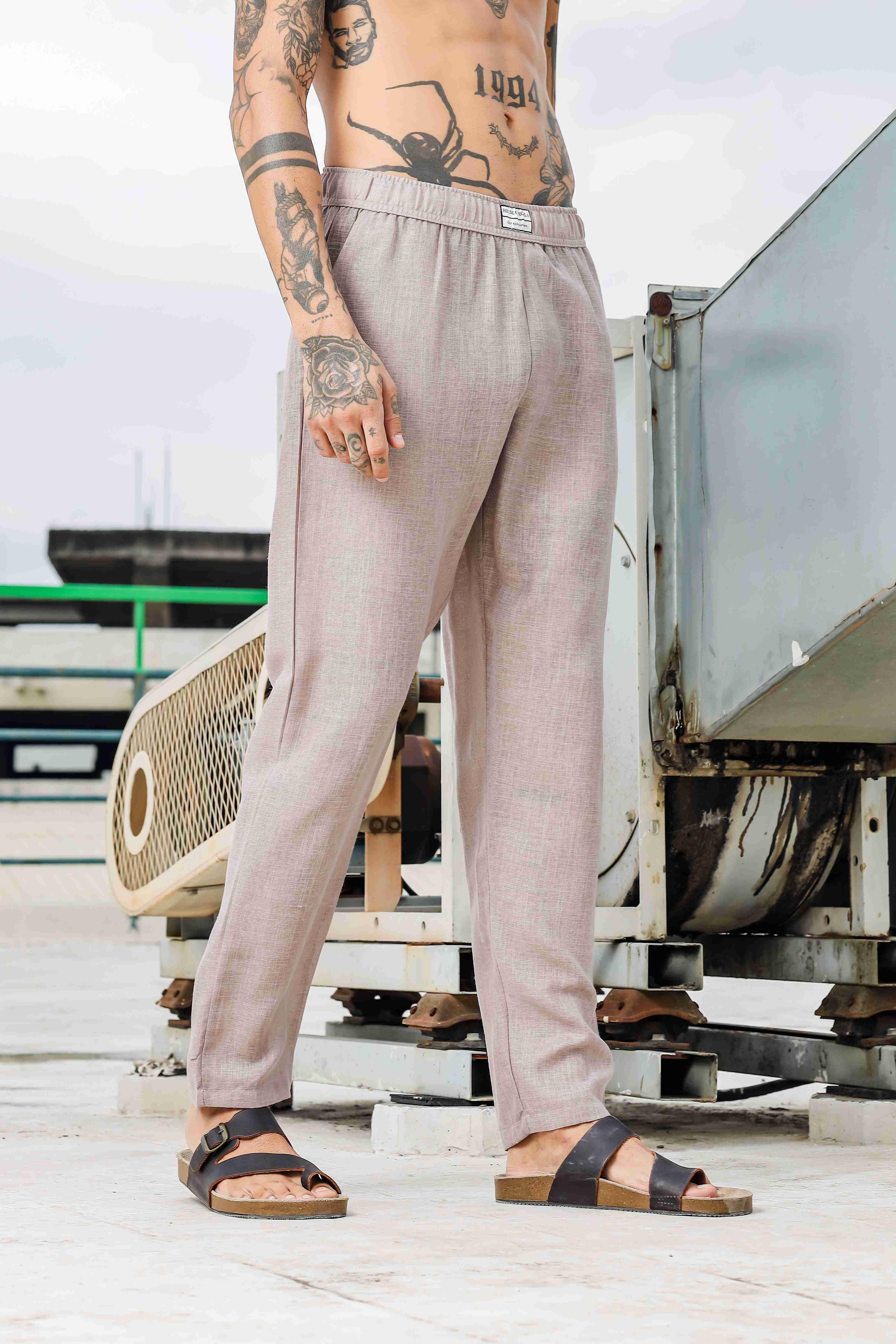 Men Grey Embroidered Pants - Image 2