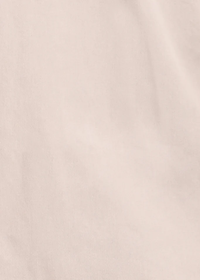 Men Grey Everyday Essential Solid Shirt - Image 4