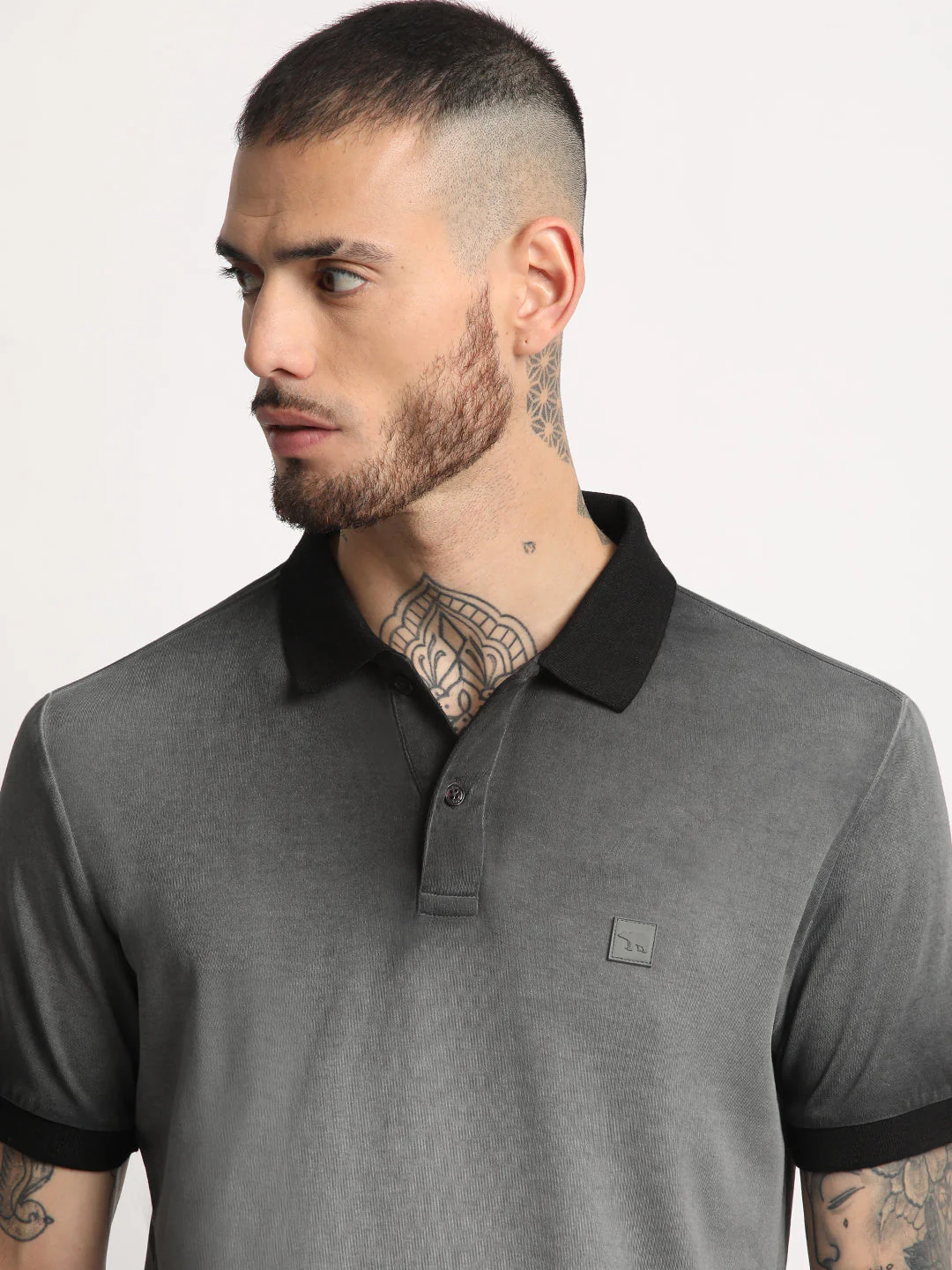 Men  Grey Faded Slim Fit Polo T-shirt - Image 6