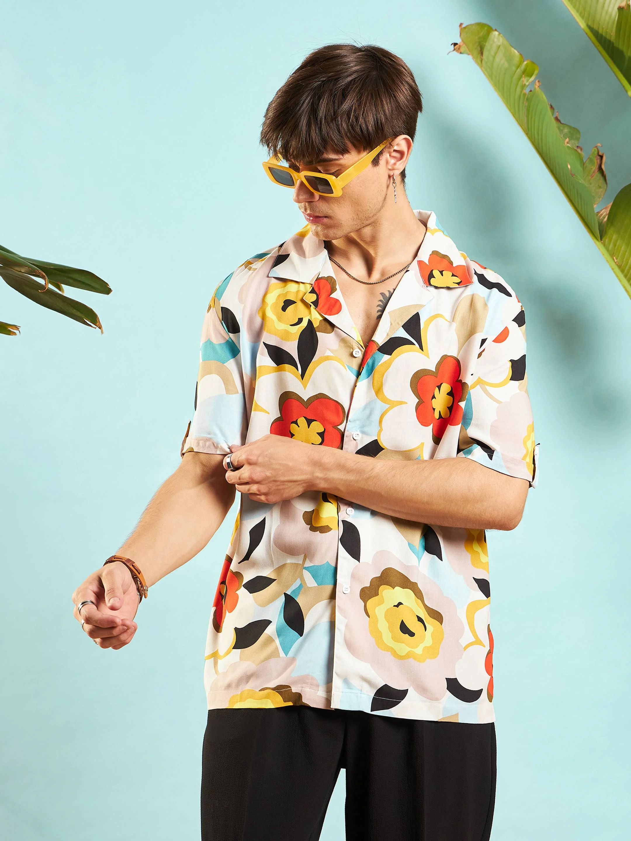 Men Floral Relax Fit Shirt - Image 2