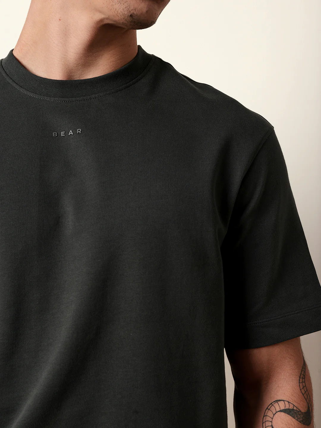 Men Grey Half Sleeve Oversize T-Shirt - Image 6