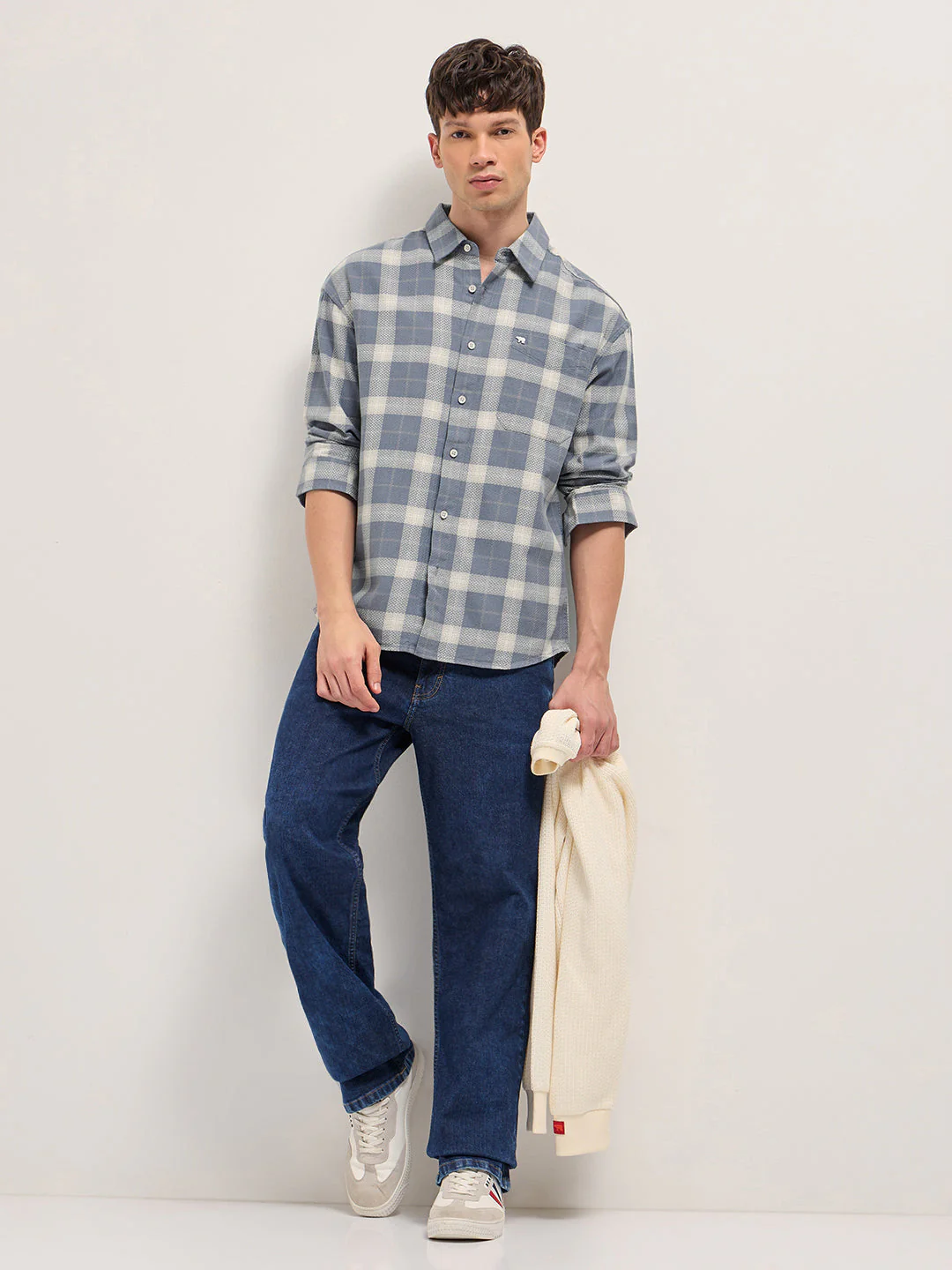 Men Grey Herringbone Check Cotton Relaxed Fit Overshirt - Image 4