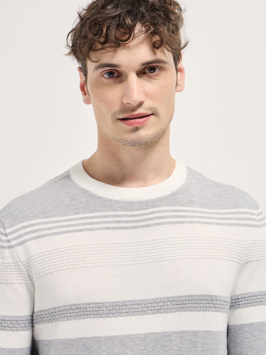 Men Striped Ribbed Crew Neck T-shirt - Image 5