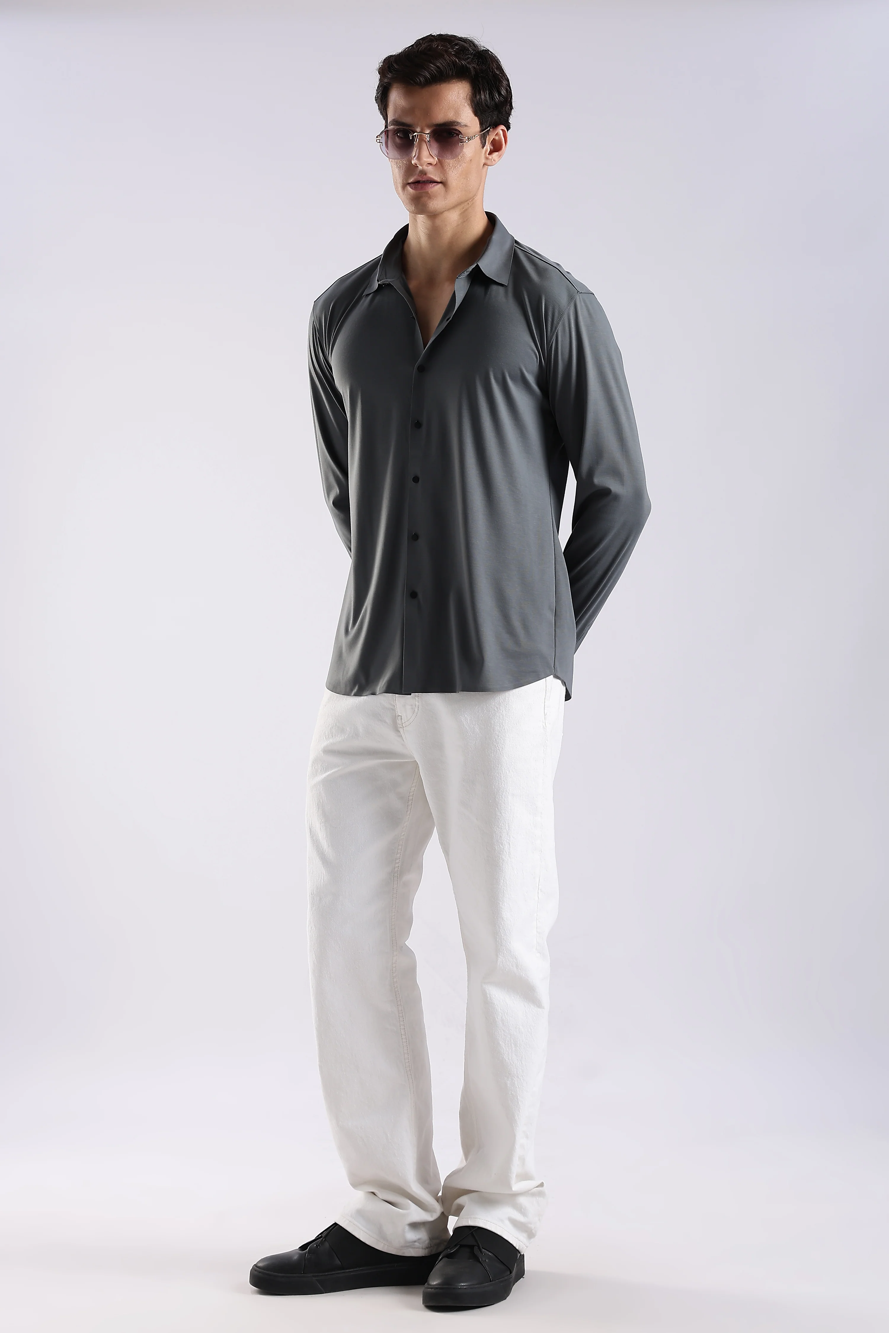 Men Grey Knitted Slim Fit Shirt - Image 8