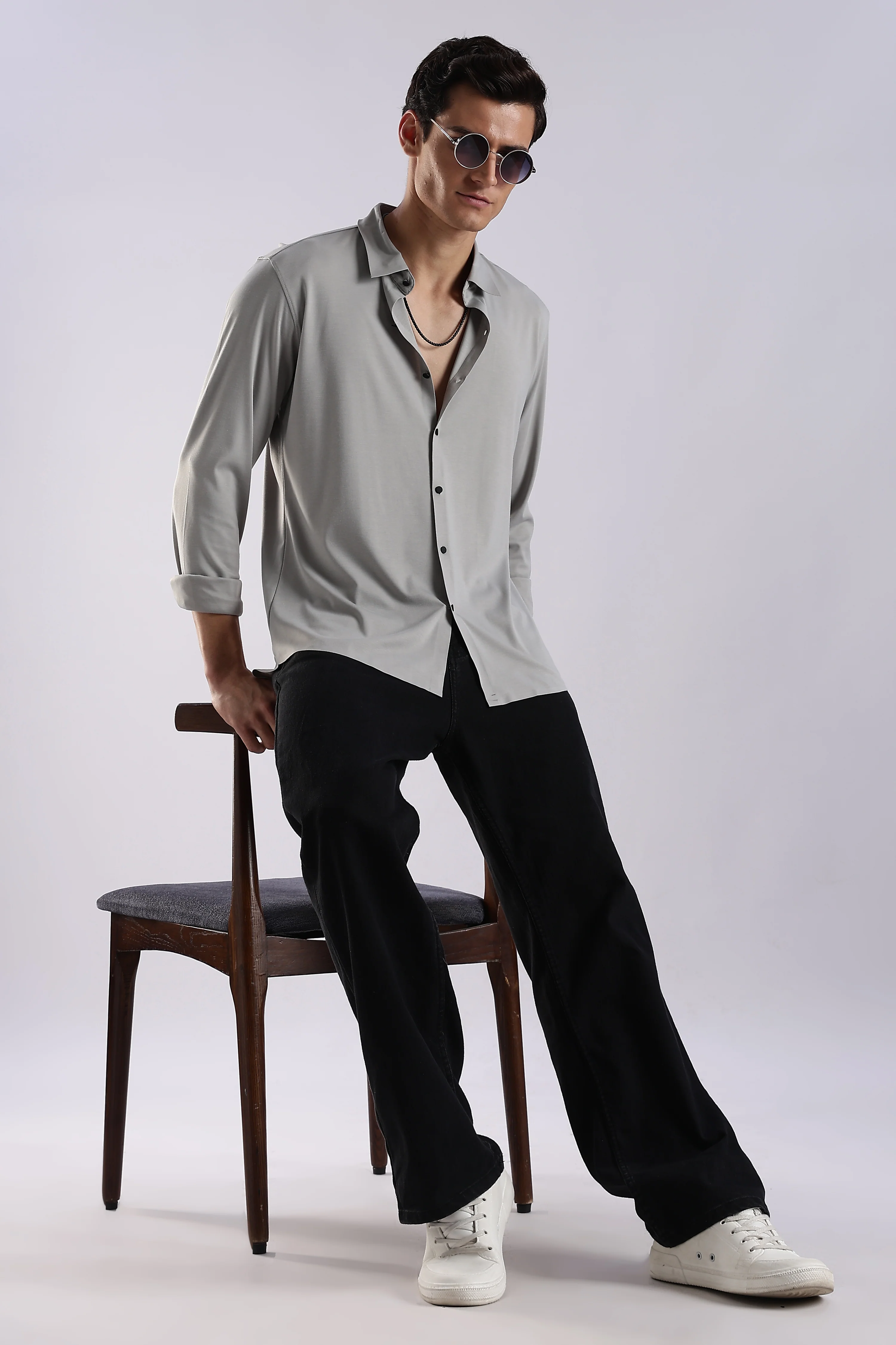 Men Grey Knitted Slim Fit Shirt - Image 8